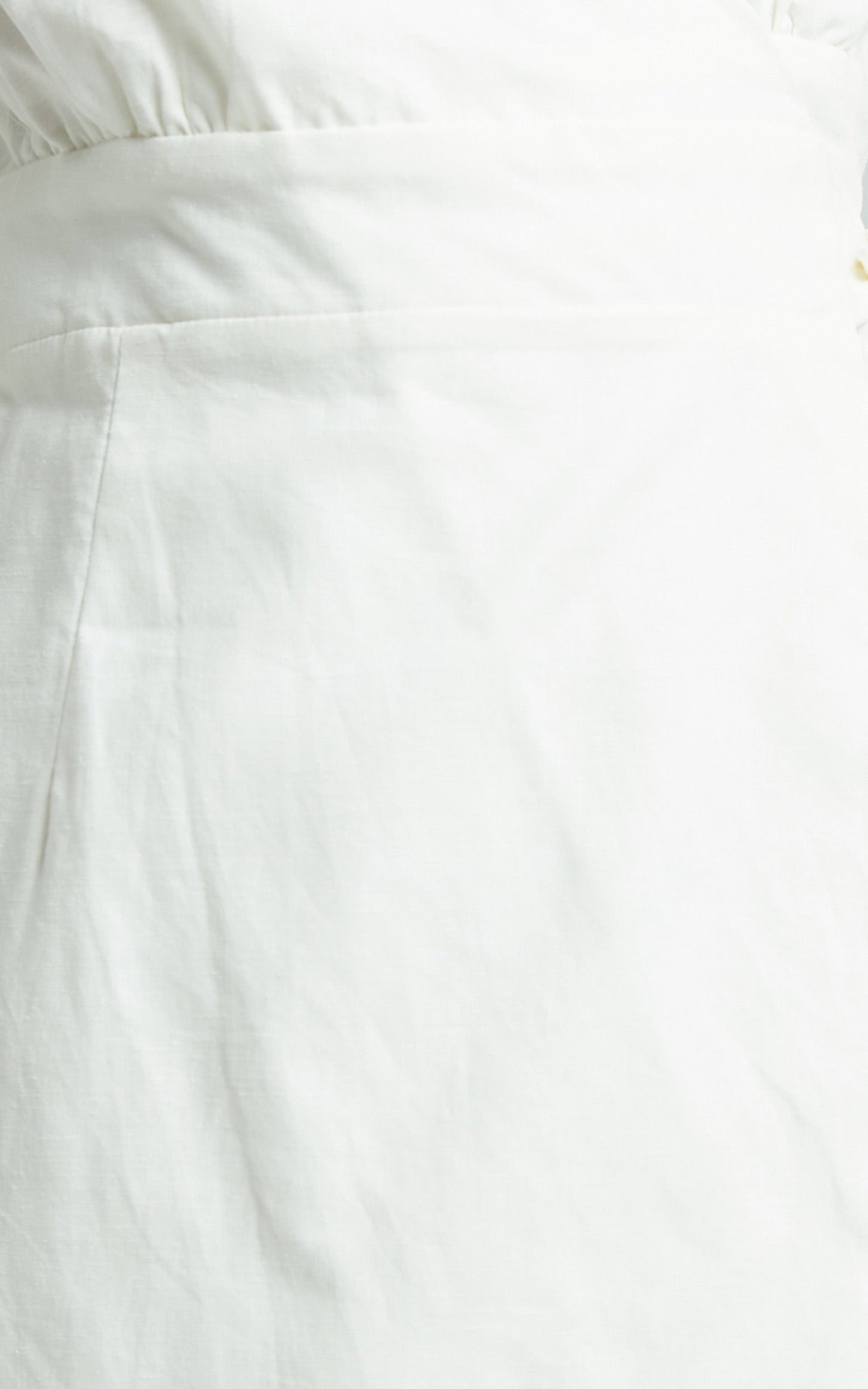 Amalie The Label - Maelle Linen Blend Short Puff Sleeve Wrap Midi Dress in White