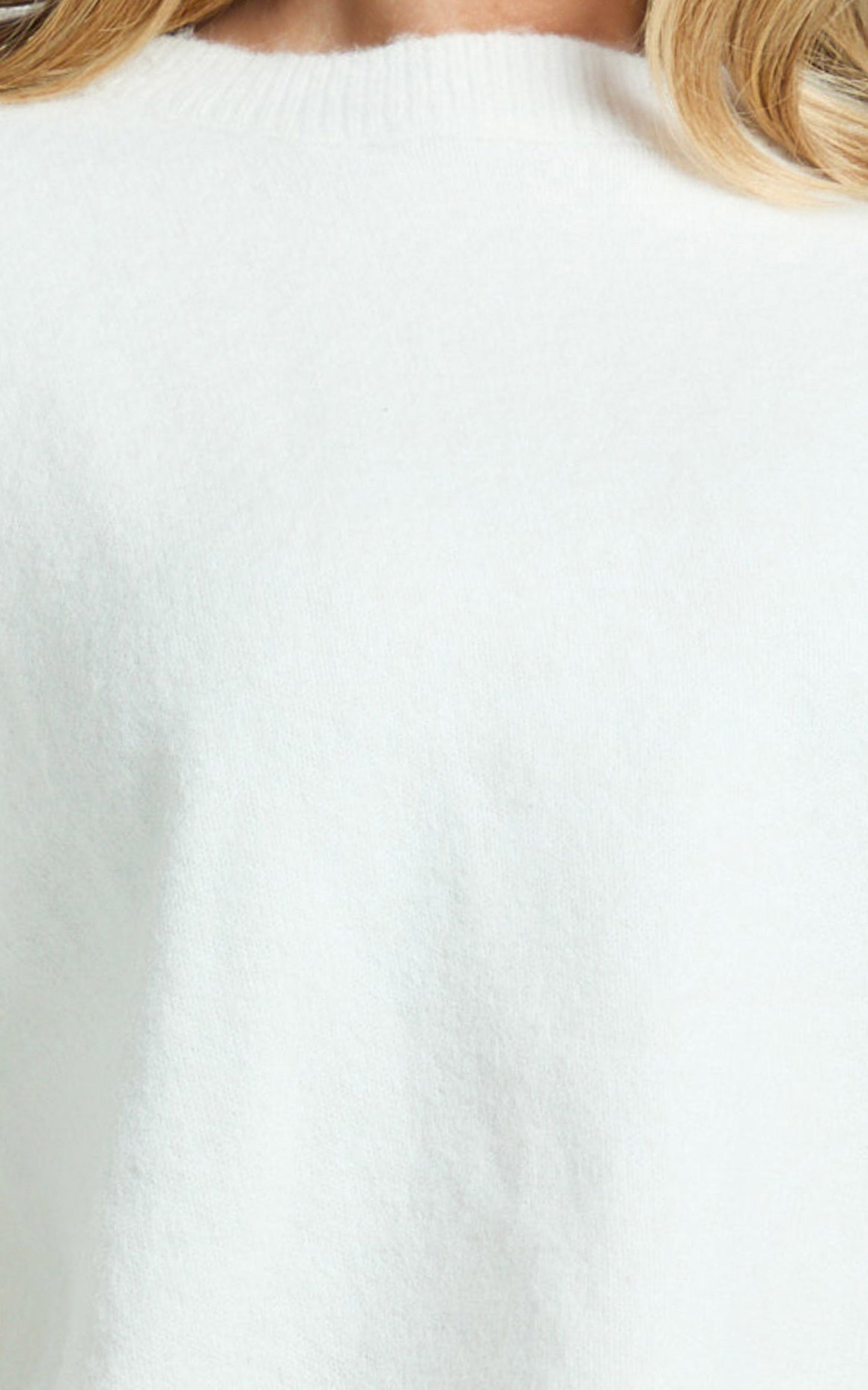 Amanda Top - Crew Neck Long Sleeve Knit Sweater in Cream