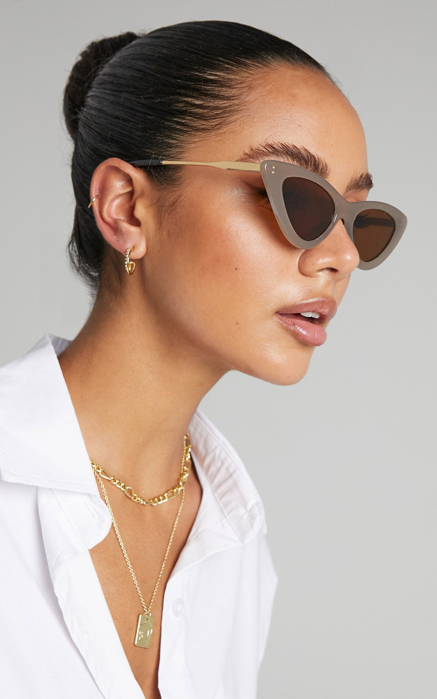 Amara Sunglasses in Beige