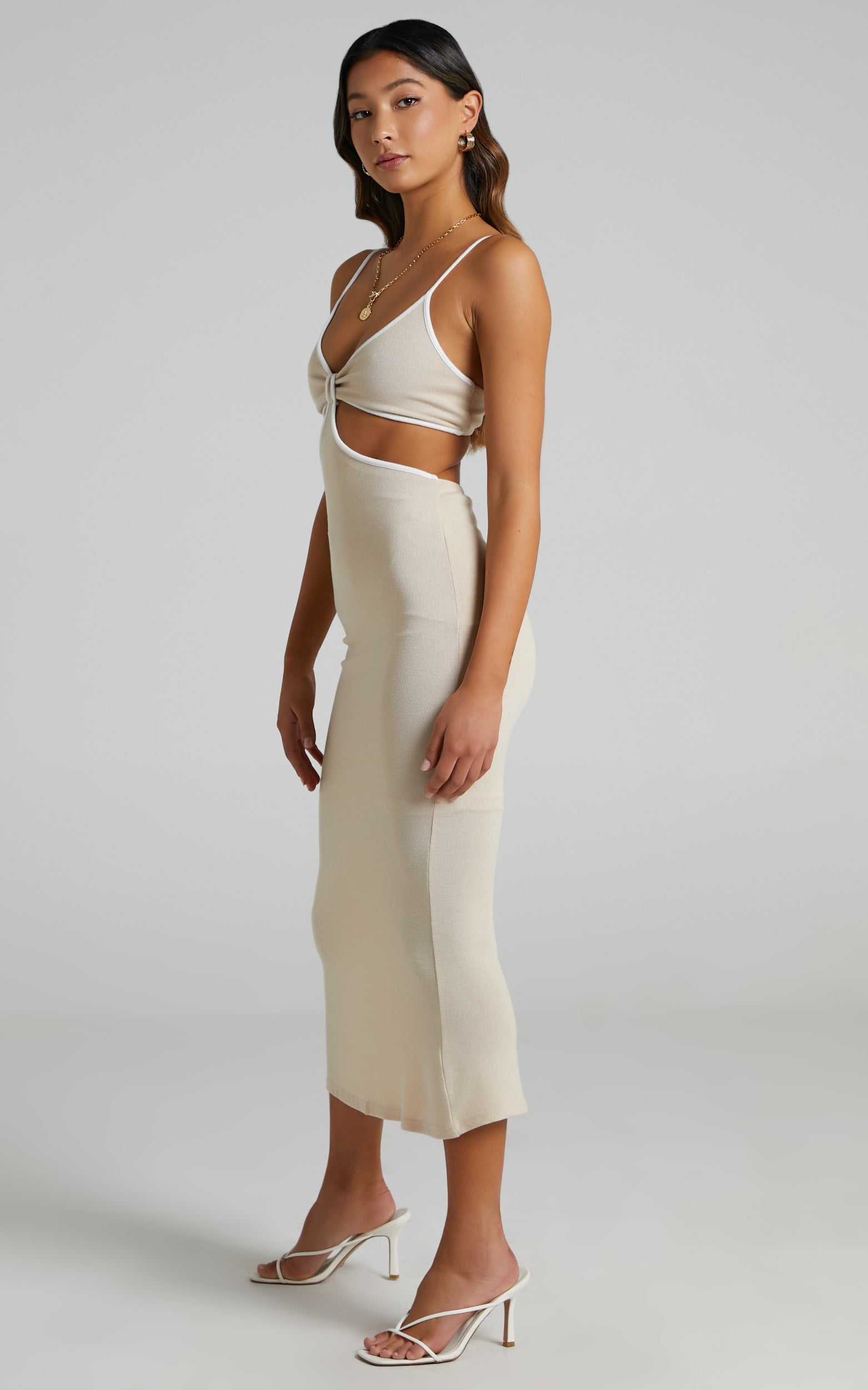 Amora Contrast Side Cut Out Dress in Cream