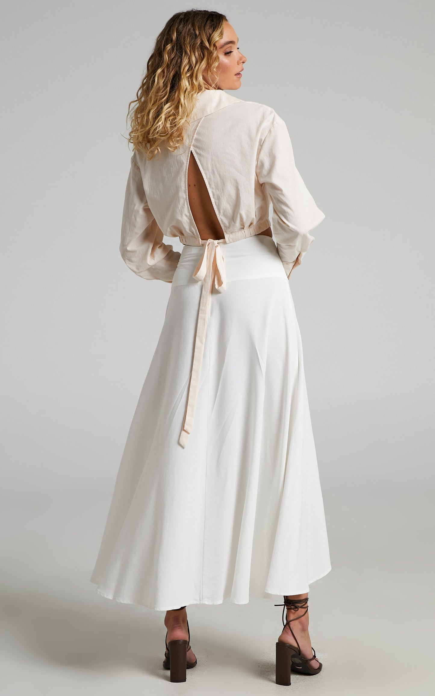Andee Fixed Wrap Midi Skirt in White