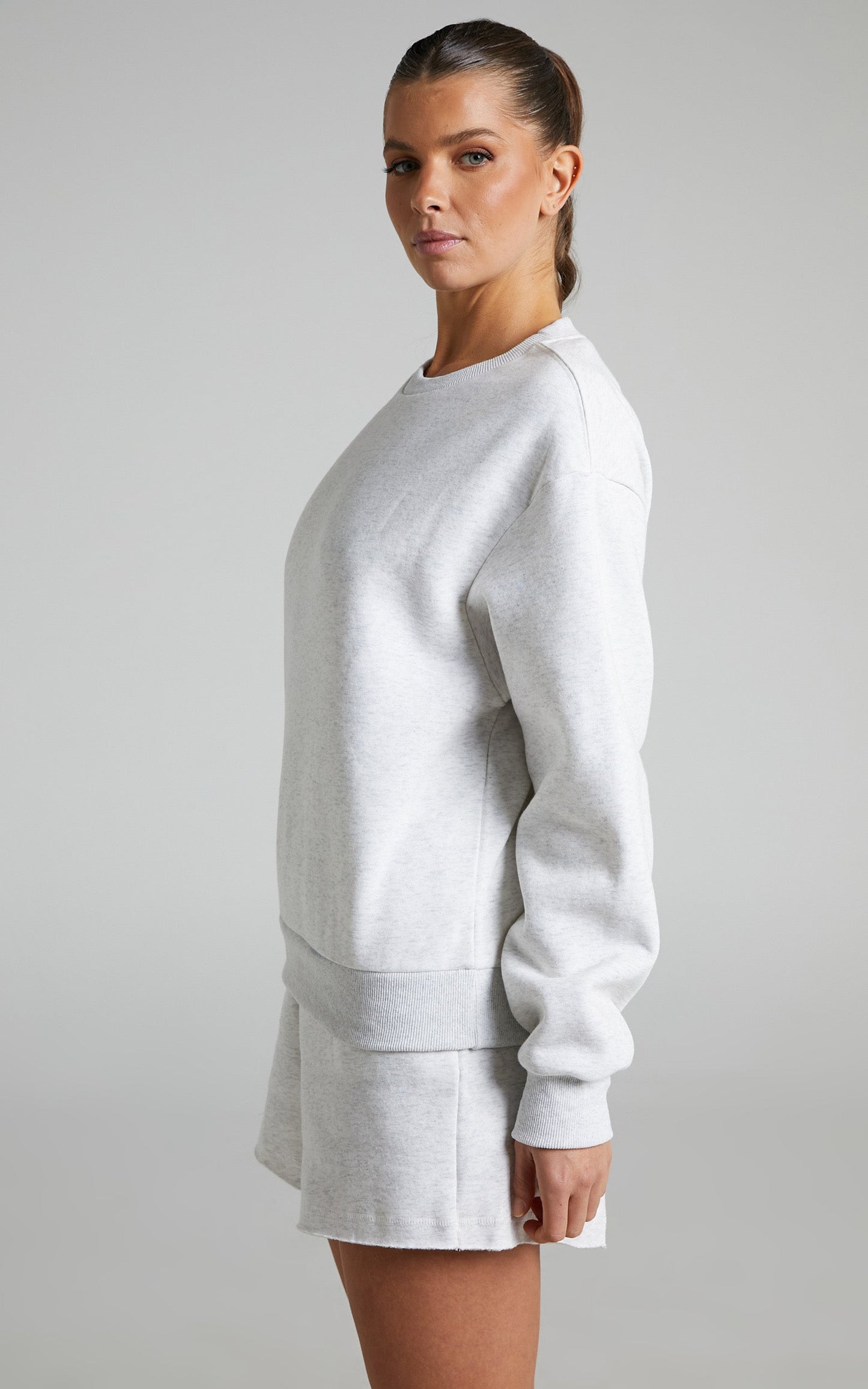 Annie Sweatshirt - Fleece Crew Neck Sweatshirt in Grey Marle