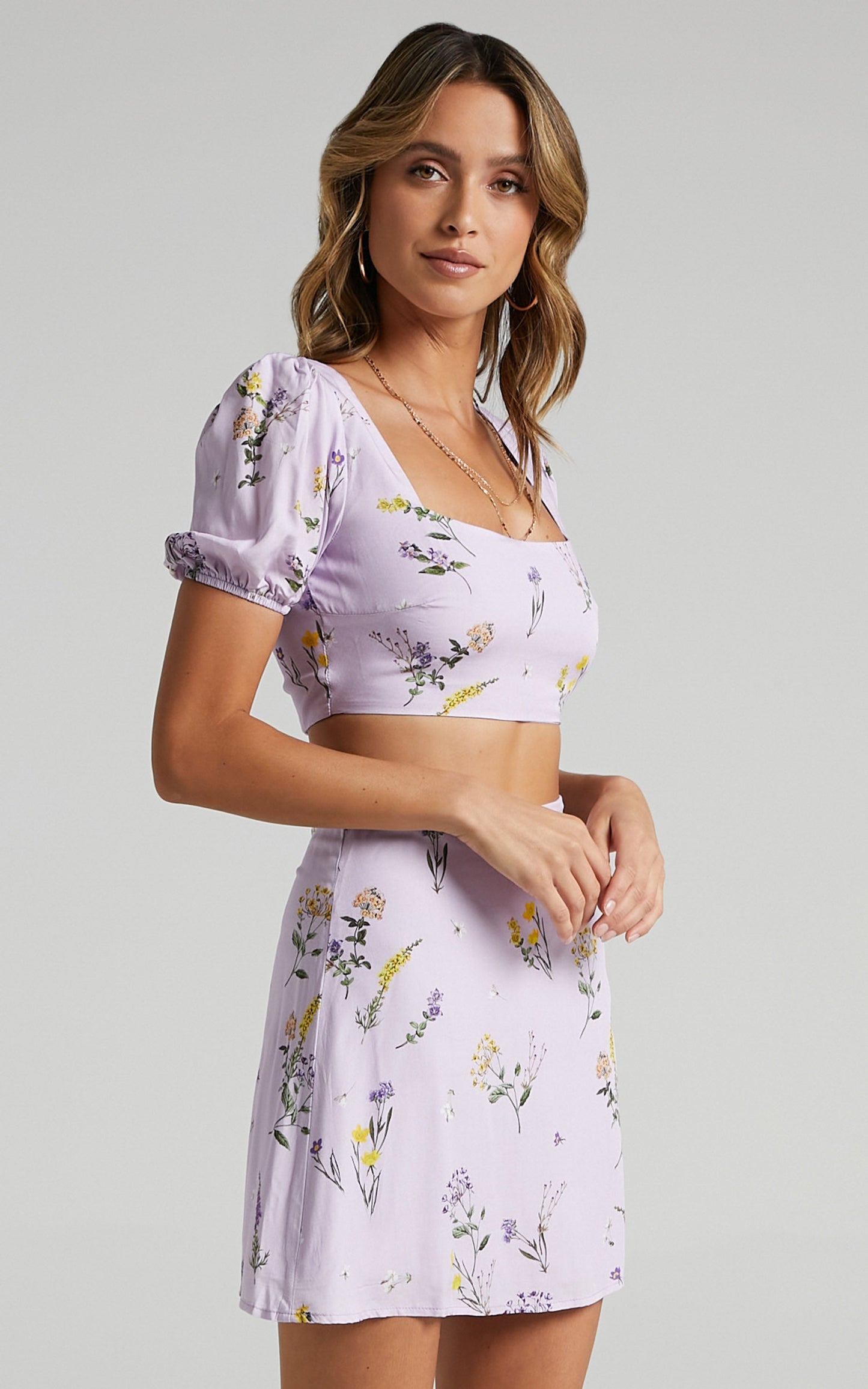 Artemis Two Piece Set in Lavender Botanical Floral