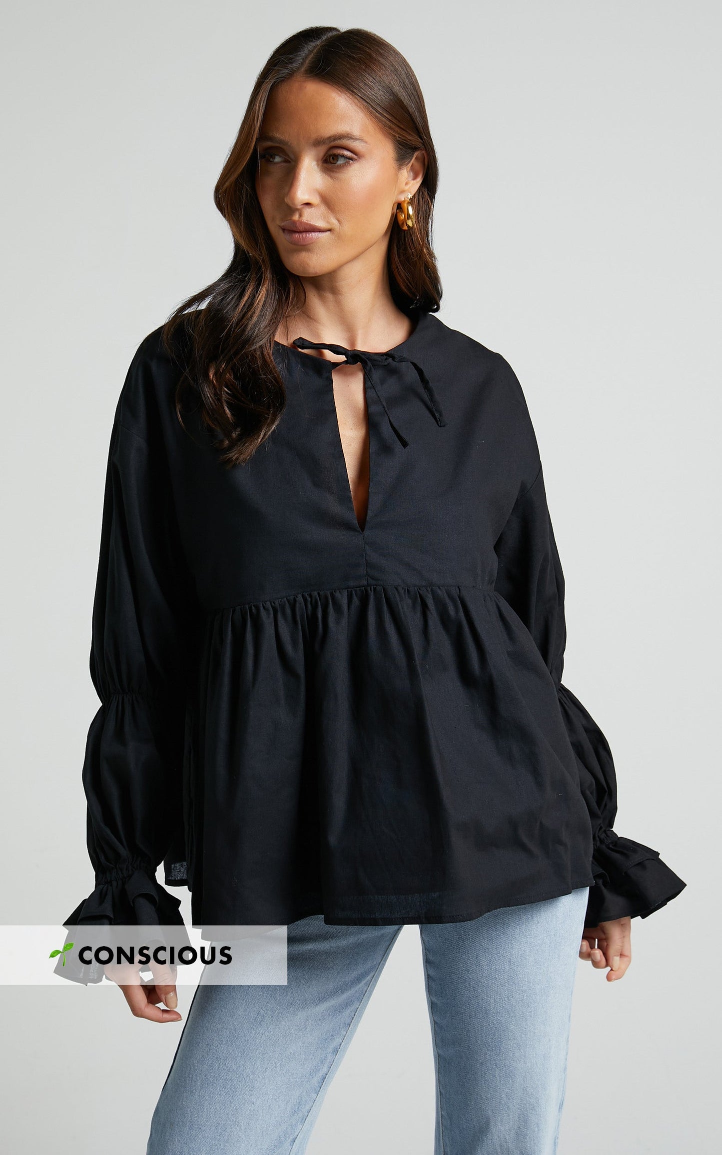 Arthur Top - Linen Look Long Sleeve V Neck Tiered Top in Black