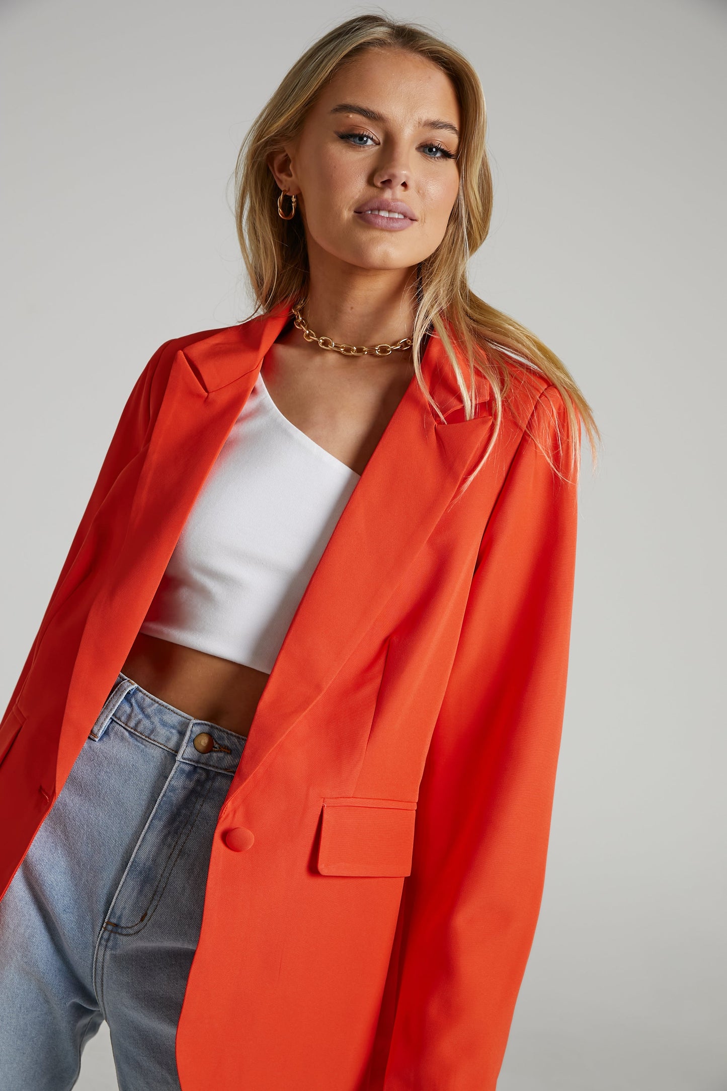 Ashesha Blazer - Tailored Suiting Blazer in Oxy Fire