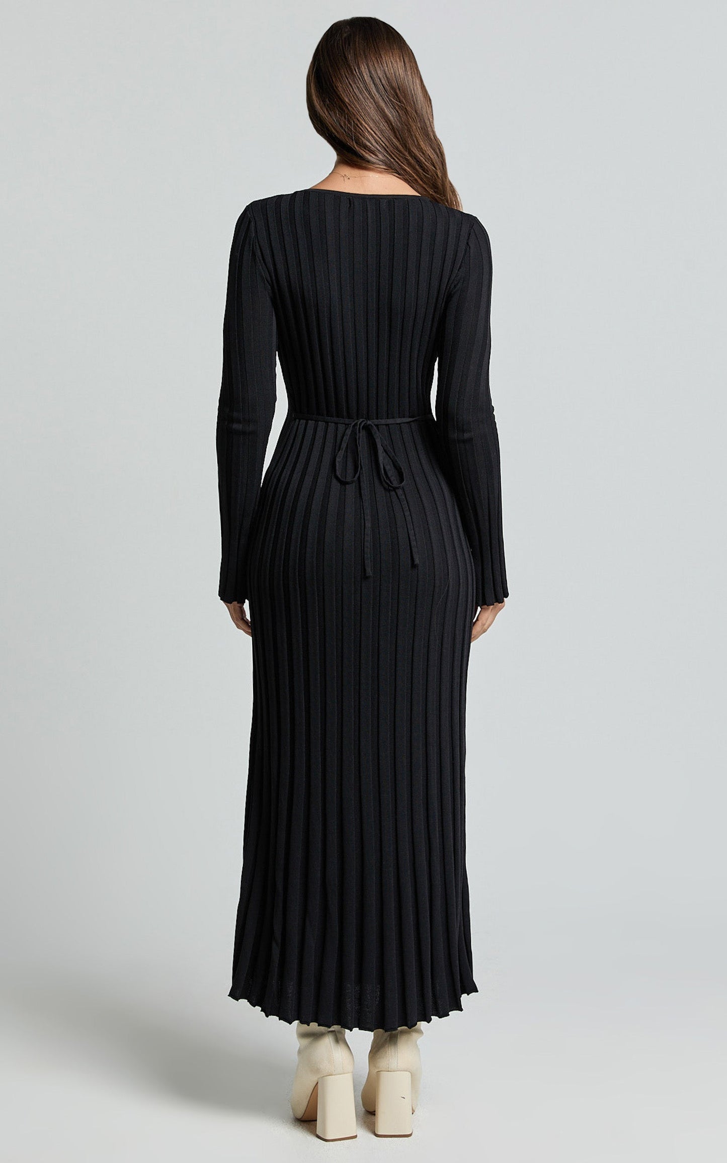 Astra Maxi Dress - V Neck Long Sleeve Knit Dress in Black