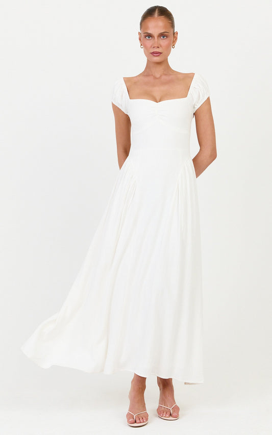 Astrid Midikleid - Kleid mit Herzausschnitt, Flügelärmeln in Off-White