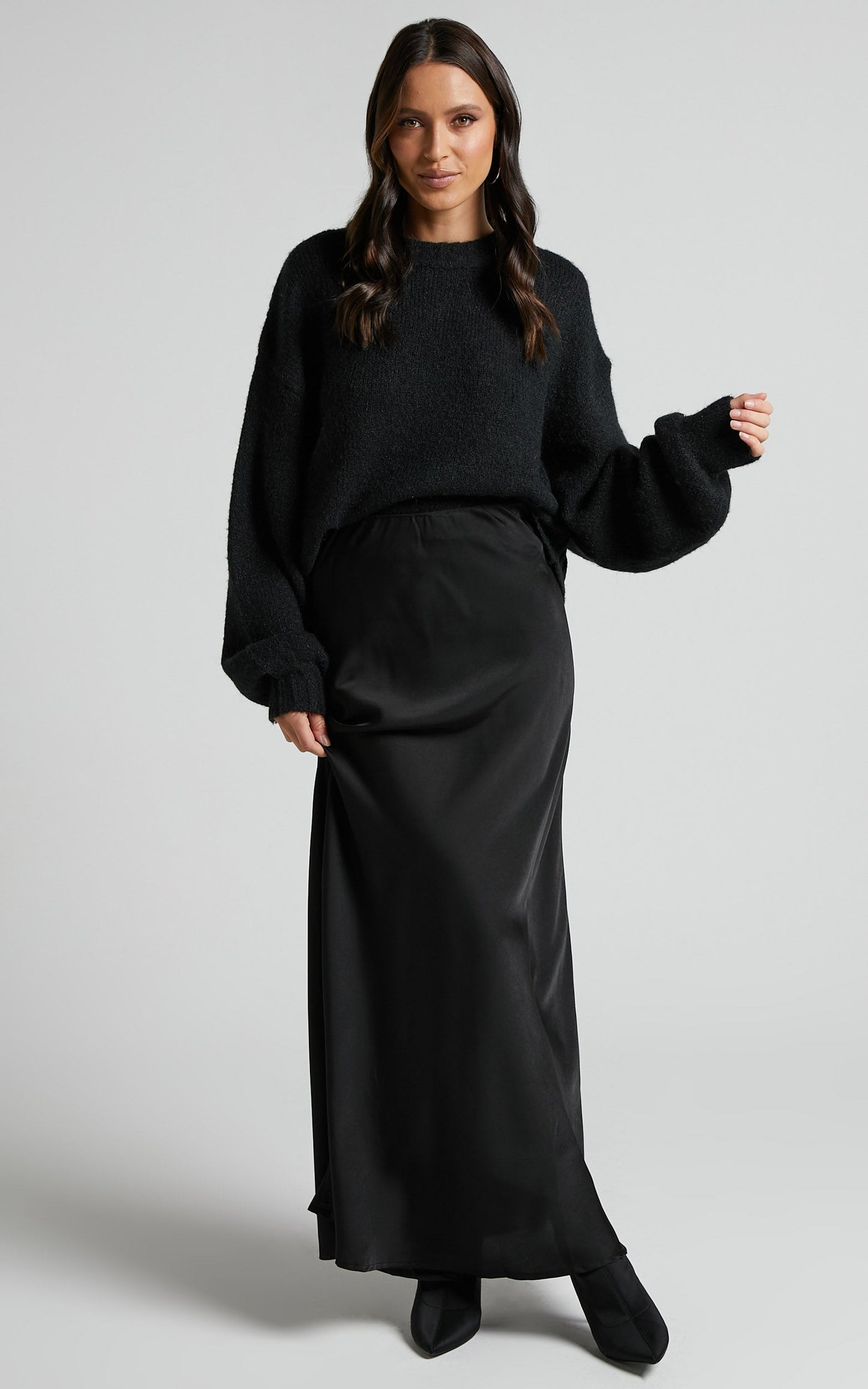 Aubrey Jumper - Crew Neck Knit Jumper in Black