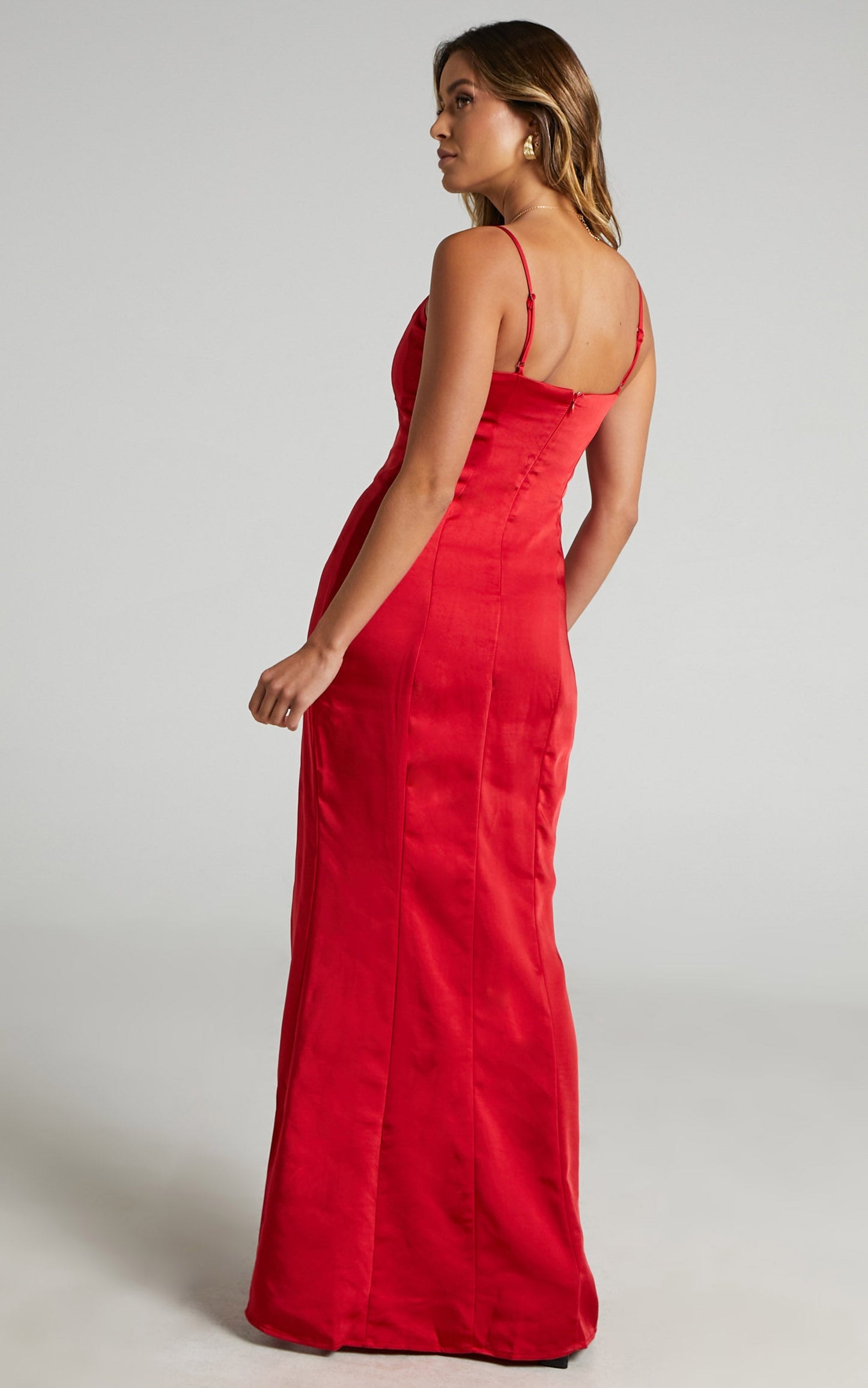 Aulani Thigh Split Maxi Dress in Red
