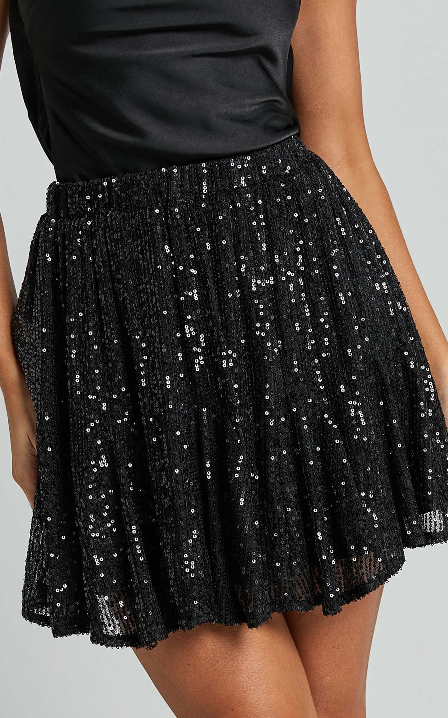 Aurelie Mini Skirt - Elasticated Sequin Skater Skirt in Black