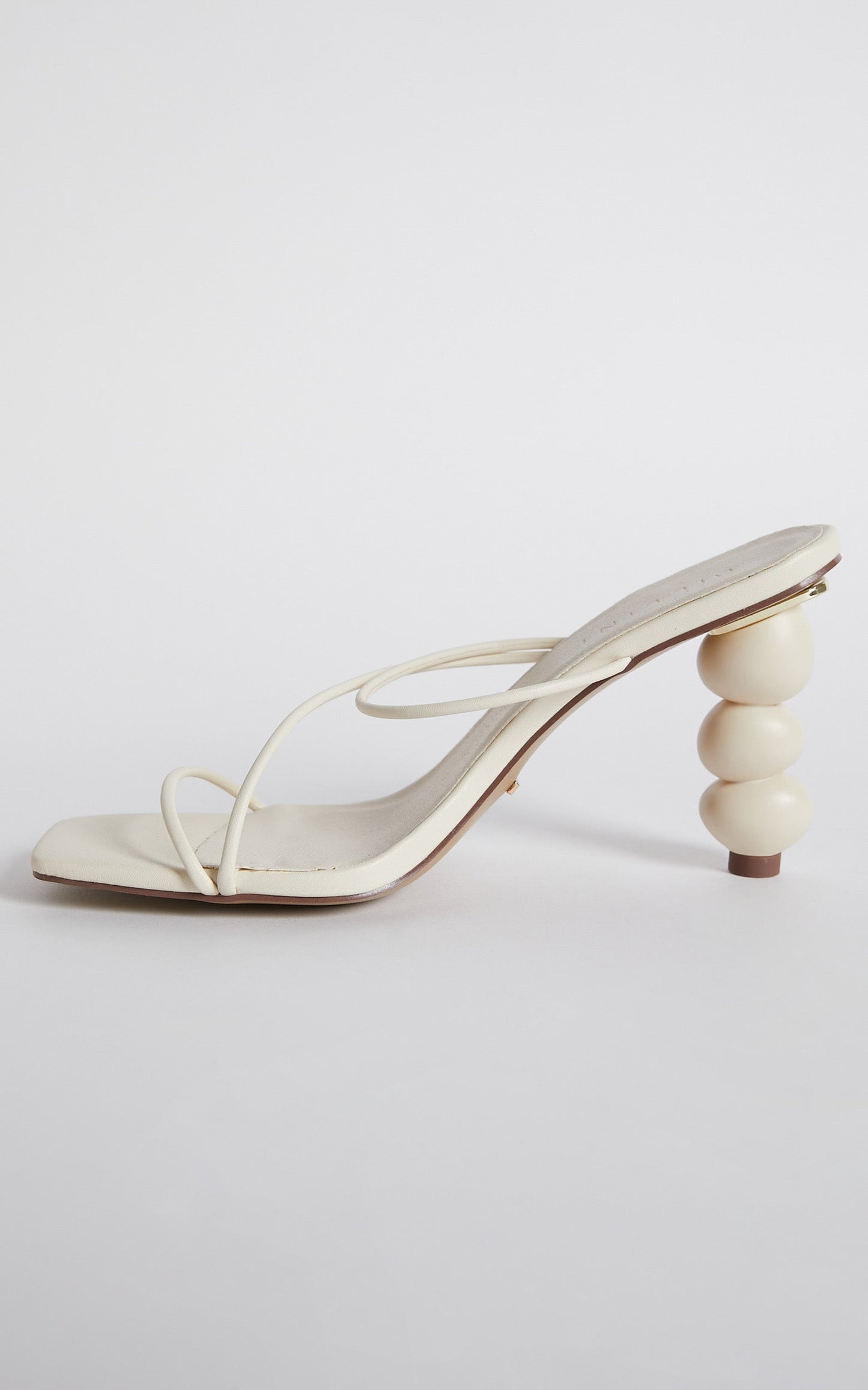 Billini - Torin Heels in Bone