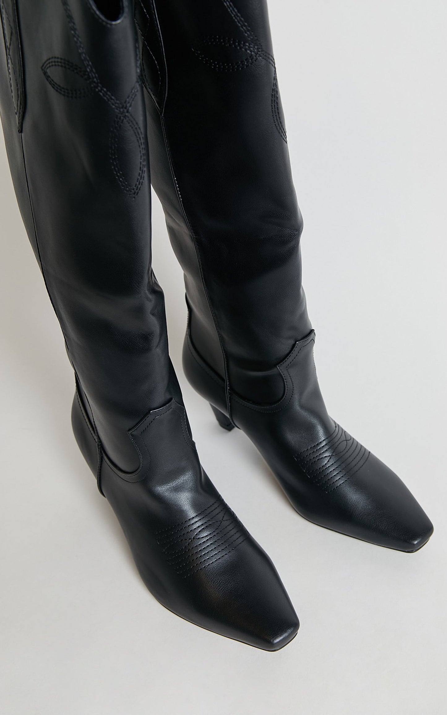 Billini - Xanthia Boots in Black