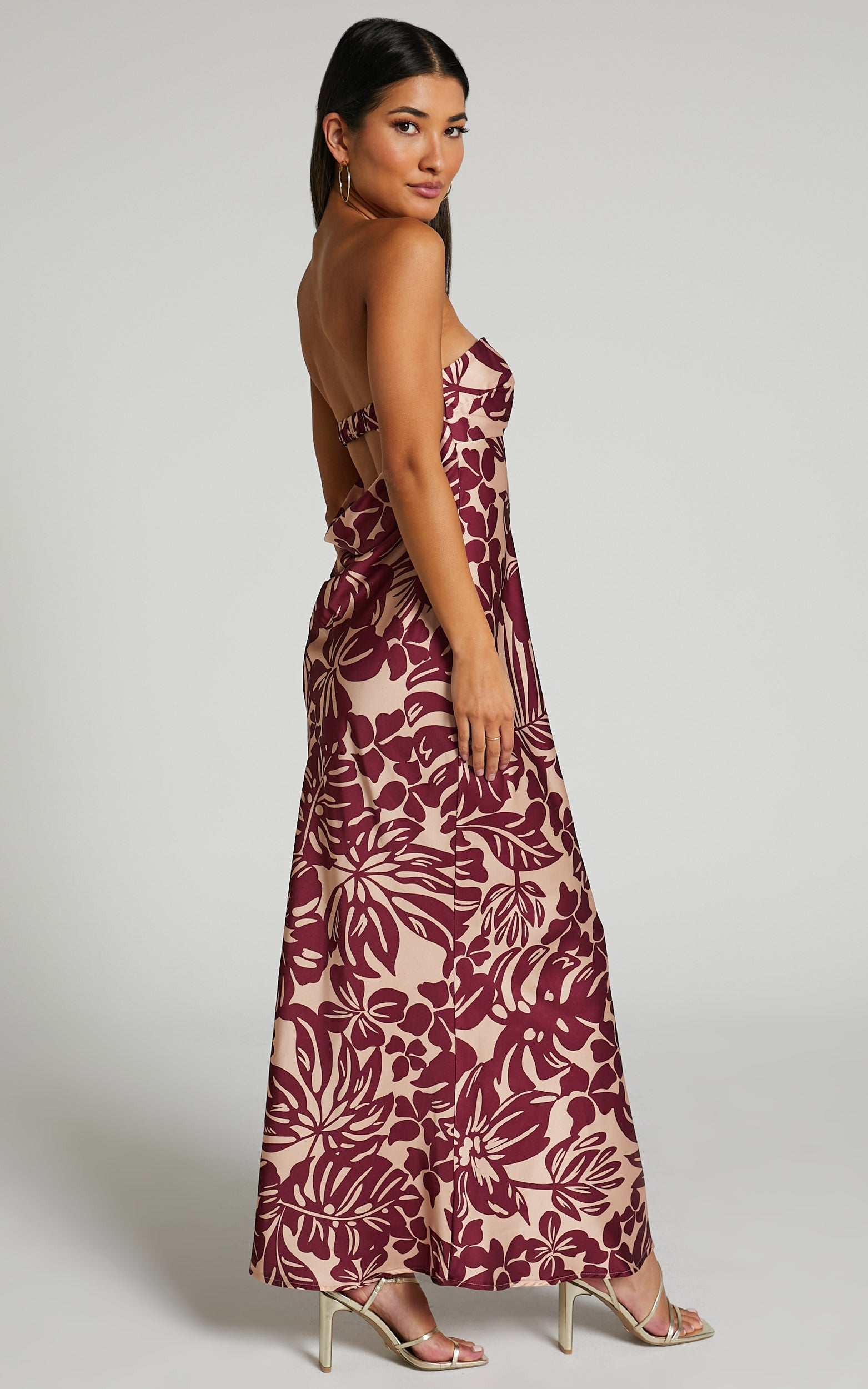 BREANA STRAPLESS RUCHED BUST MAXI in Wine Floral