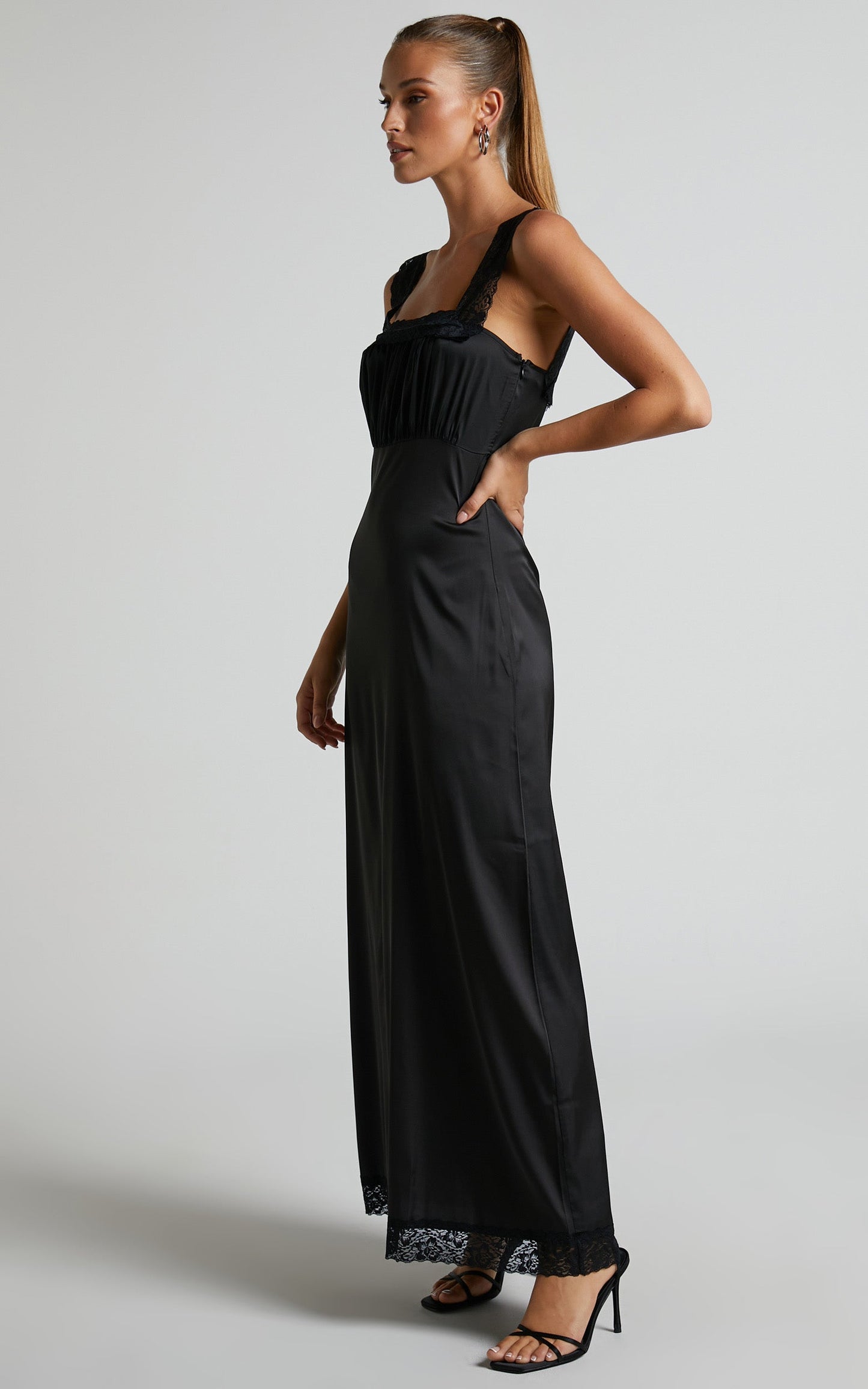 Lioness - Ballerina Vintage Maxi Dress in Onyx