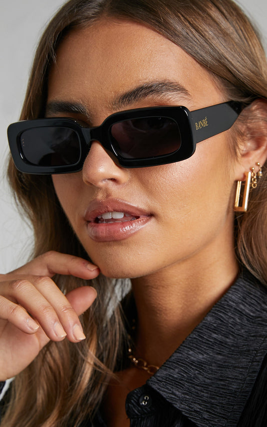 Banbe Eyewear - The Seymour Sunglasses in Black-Midnight Fade