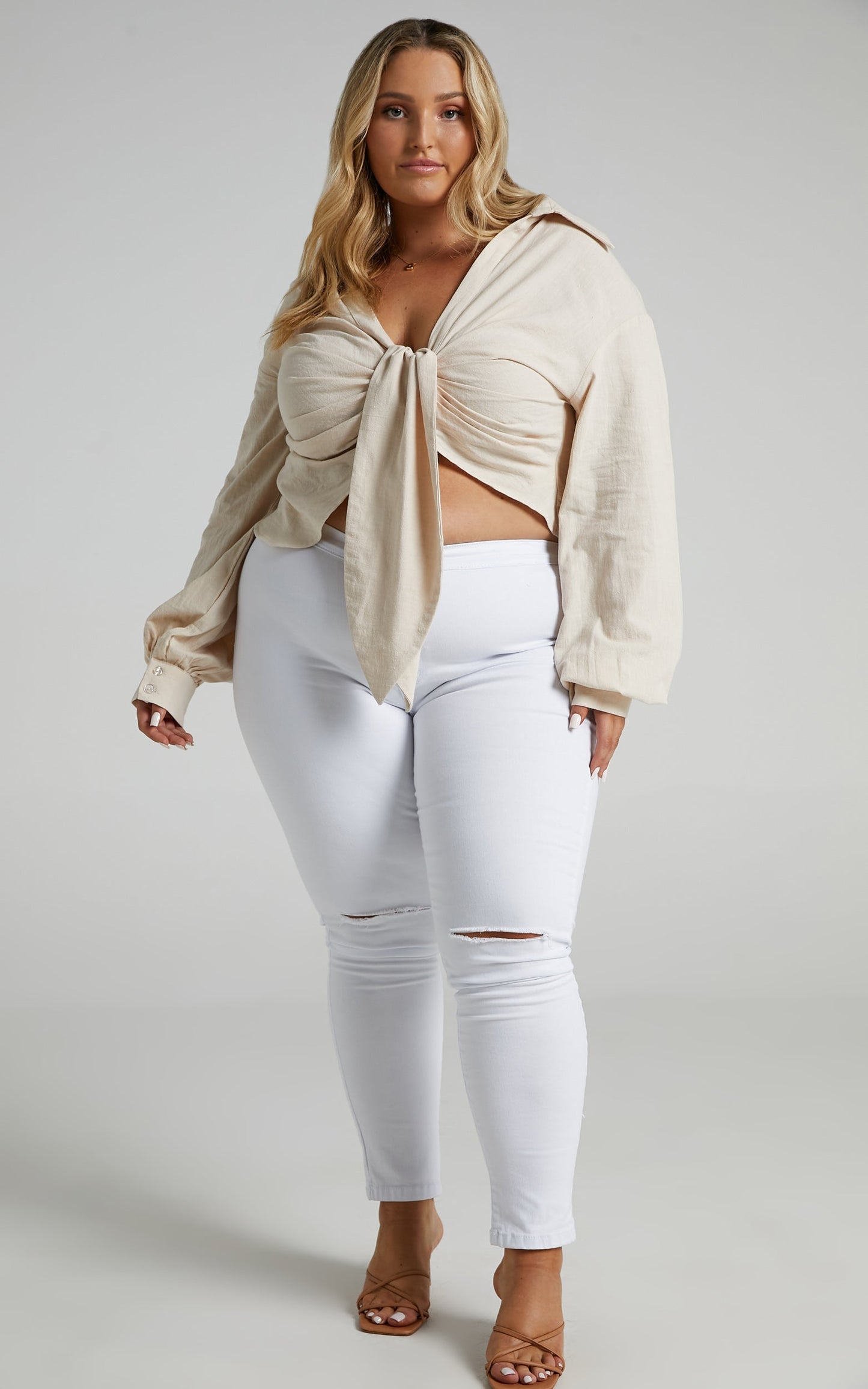 Bella Skinny Jeans in White Denim