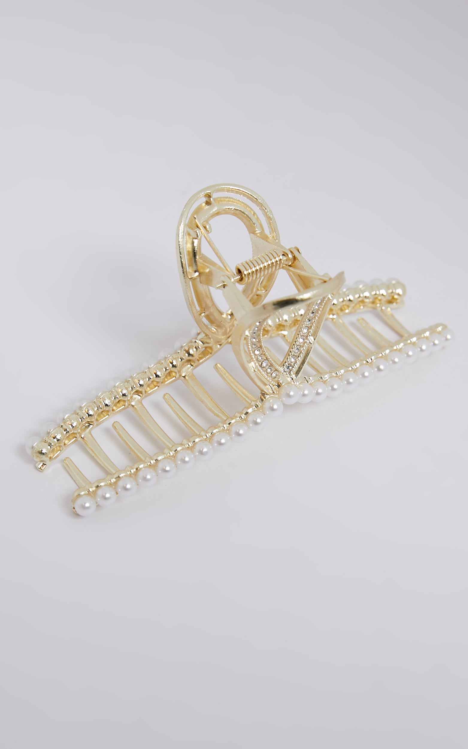 Bernida Twist Hair Clips in Pearl
