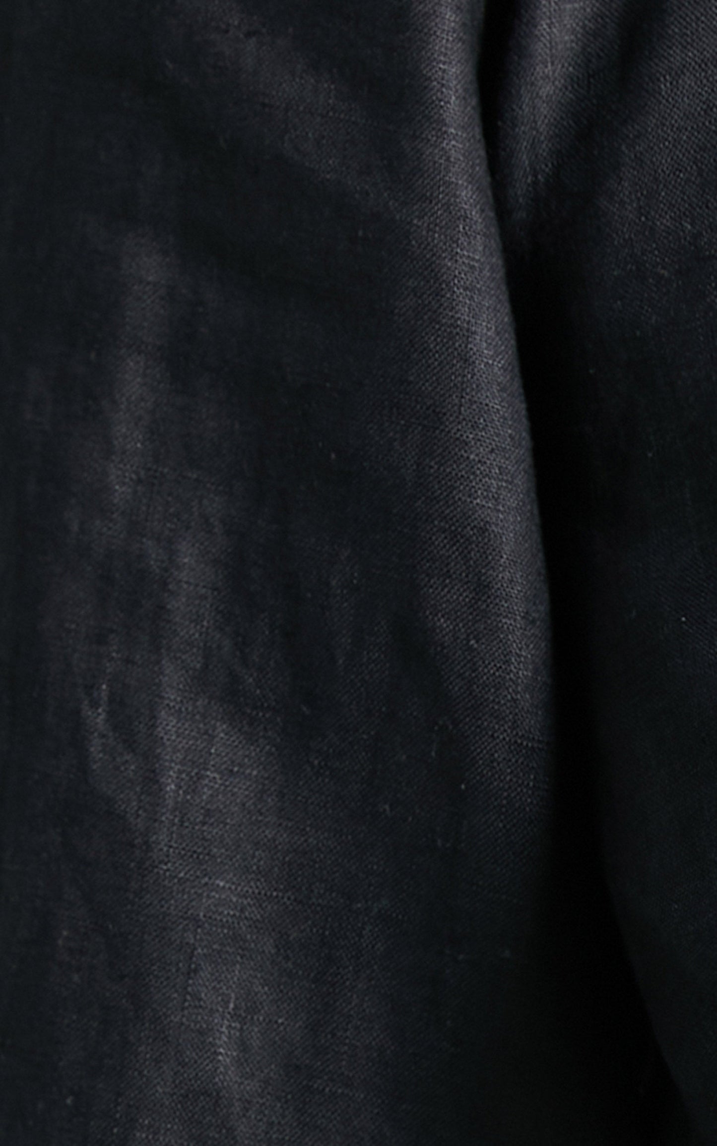 Amalie The Label - Bethy Linen Balloon Sleeve Crop Linen Top in Black