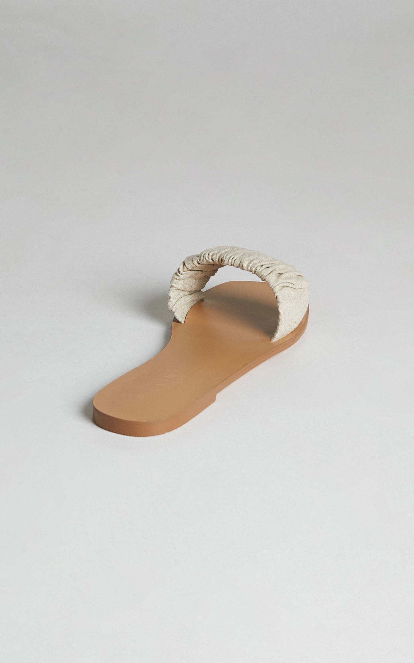 Billini - Ohanna Slides in Cream Linen