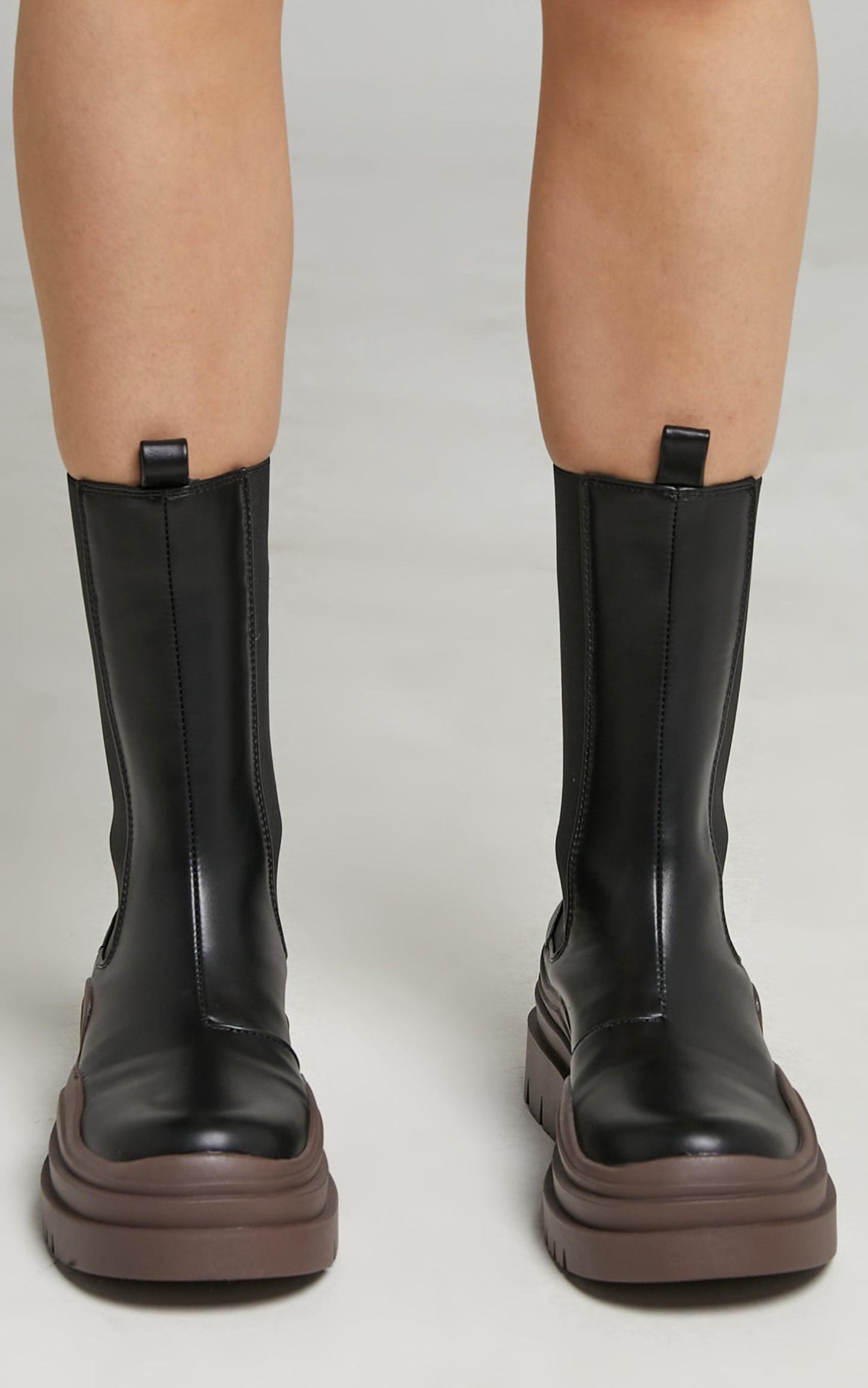 Billini - PORTLAND Boots in Black - Chocolate