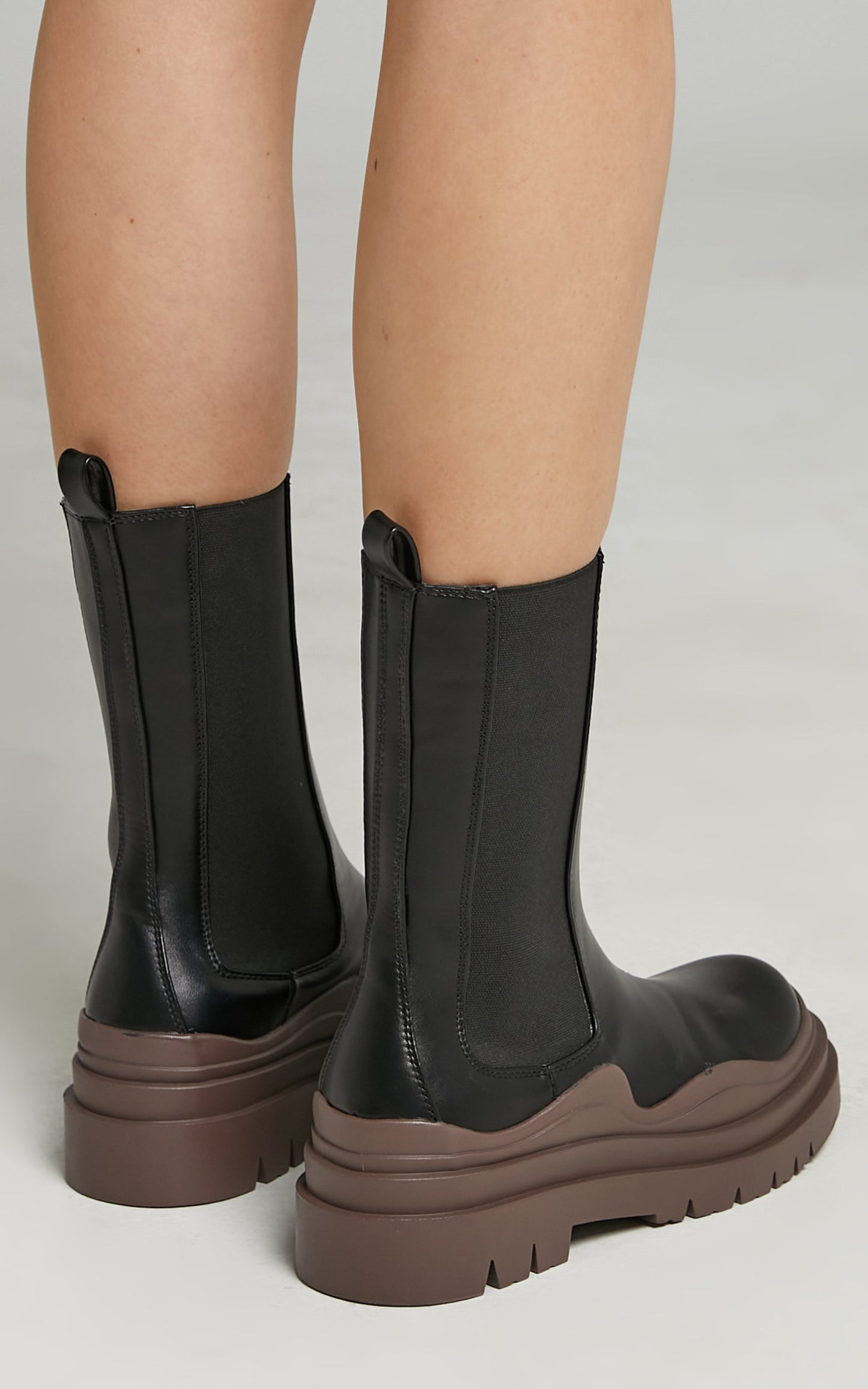 Billini - PORTLAND Boots in Black - Chocolate
