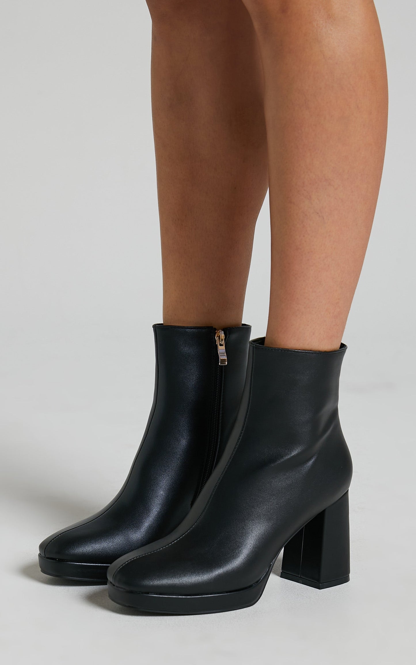 Billini - Yatara Boots in Black
