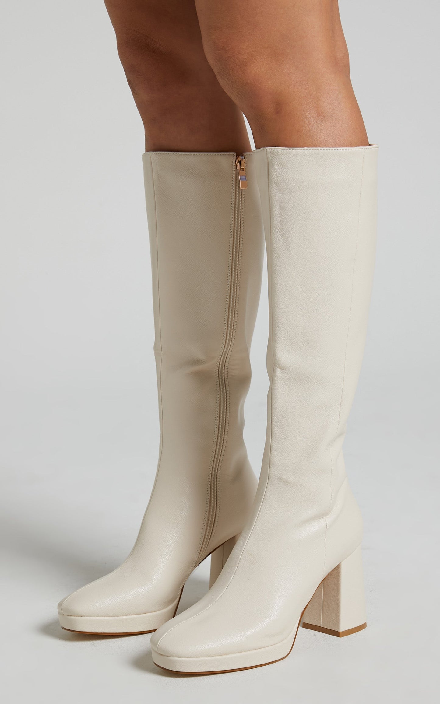 Billini - Yolana Boots in Ivory