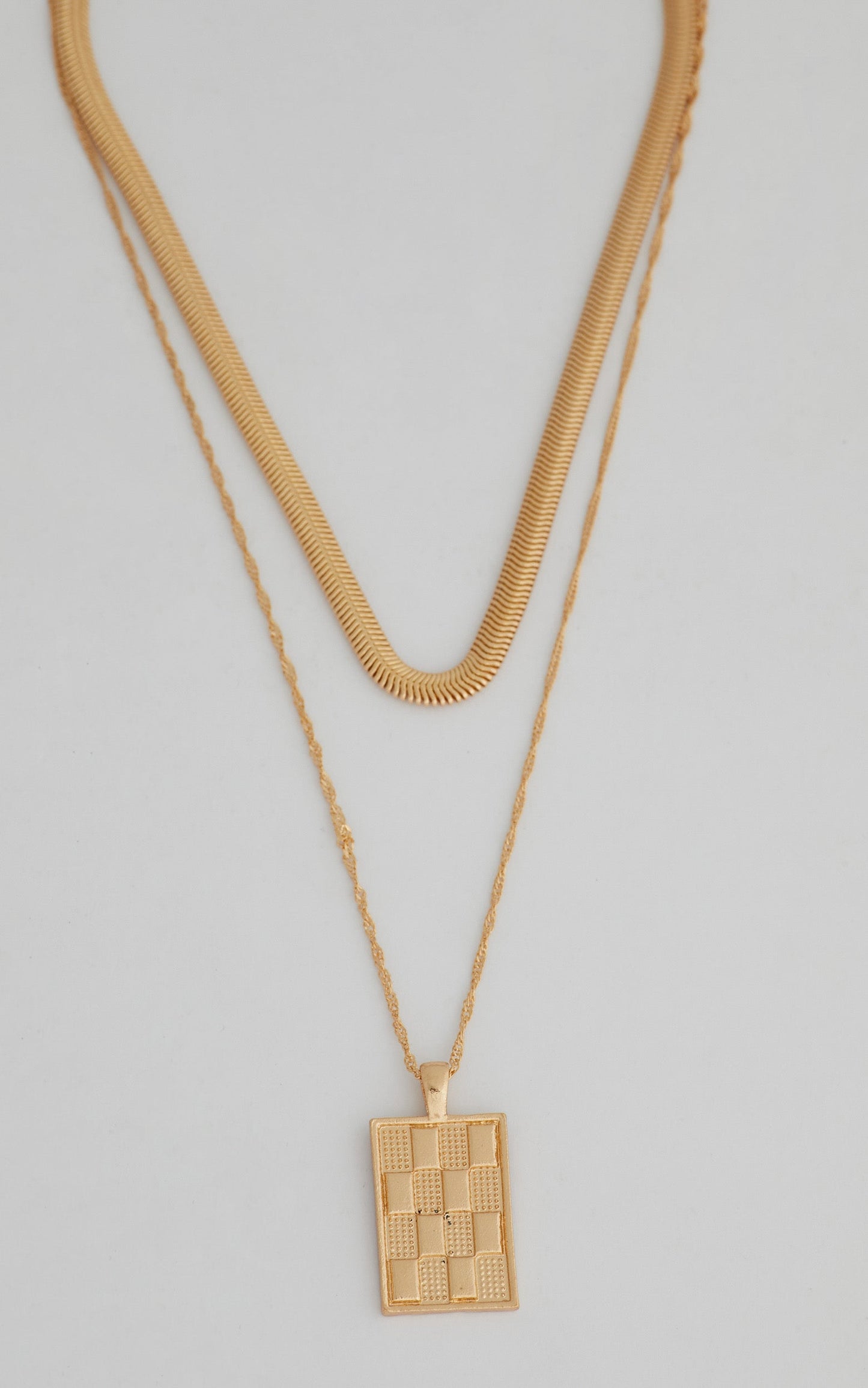 Blonie Necklace in Gold