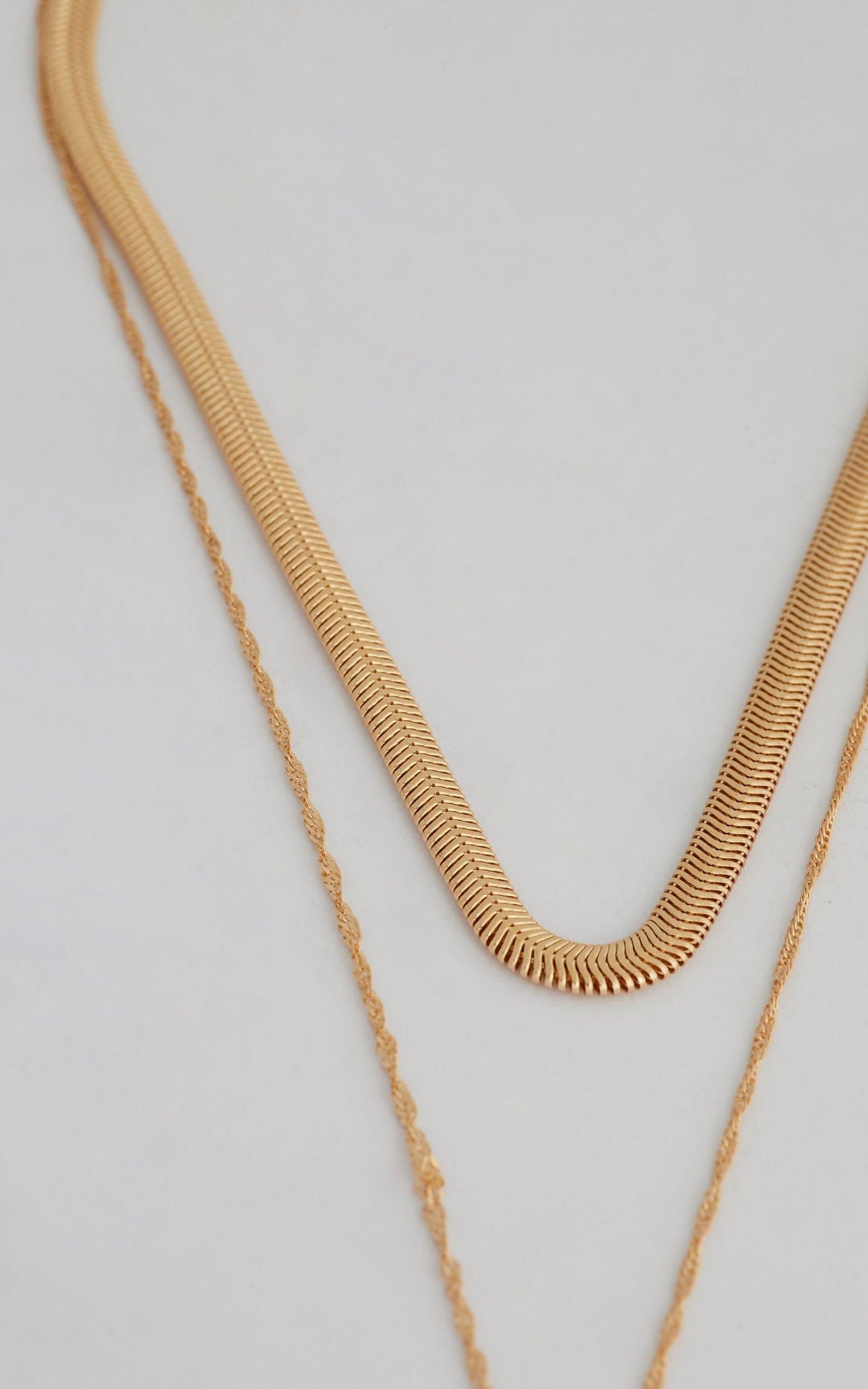 Blonie Necklace in Gold