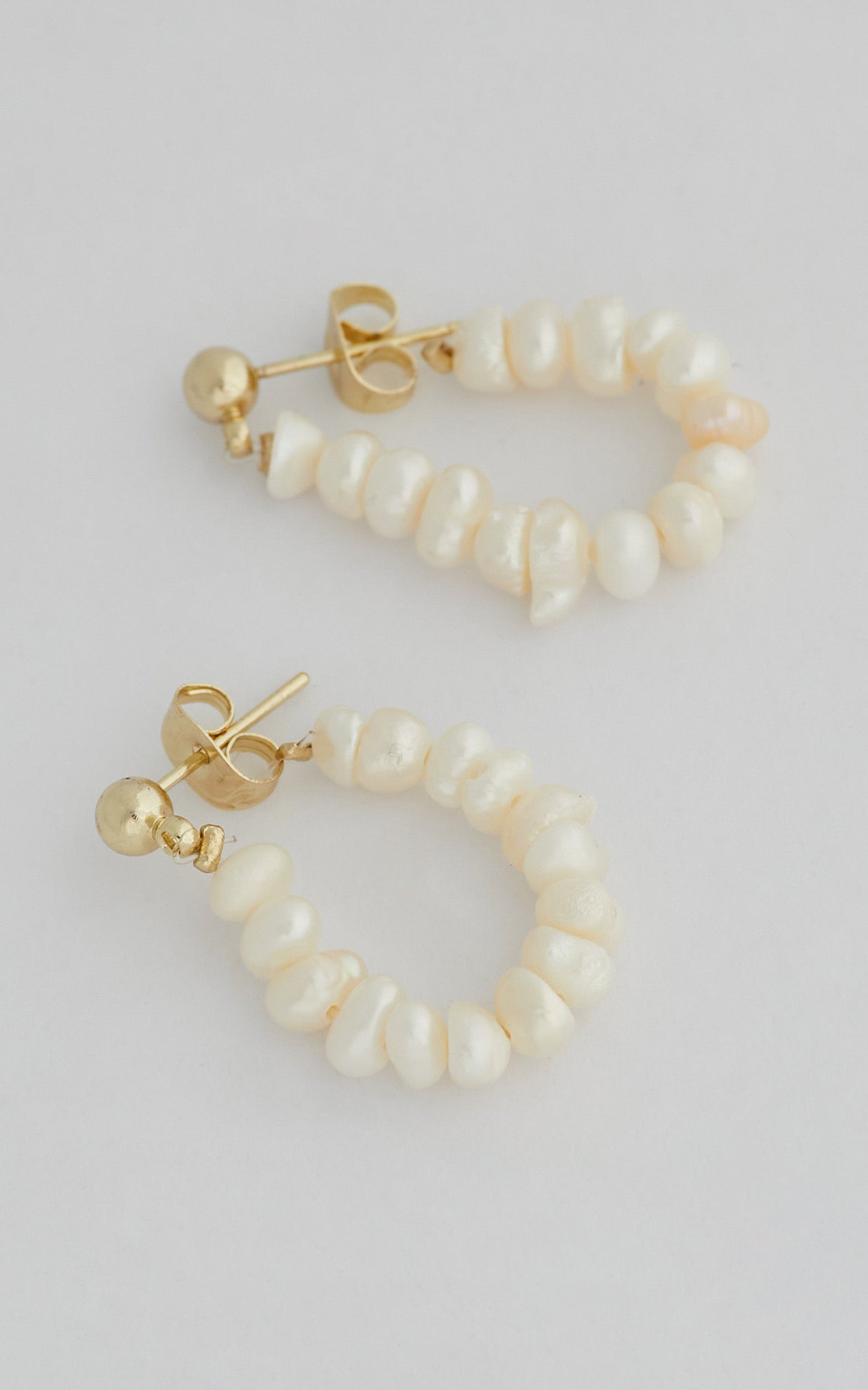 Brantford Earrings in Gold