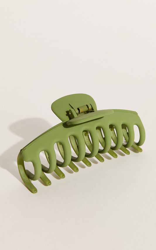 Bring It Back Hair Clip in Green