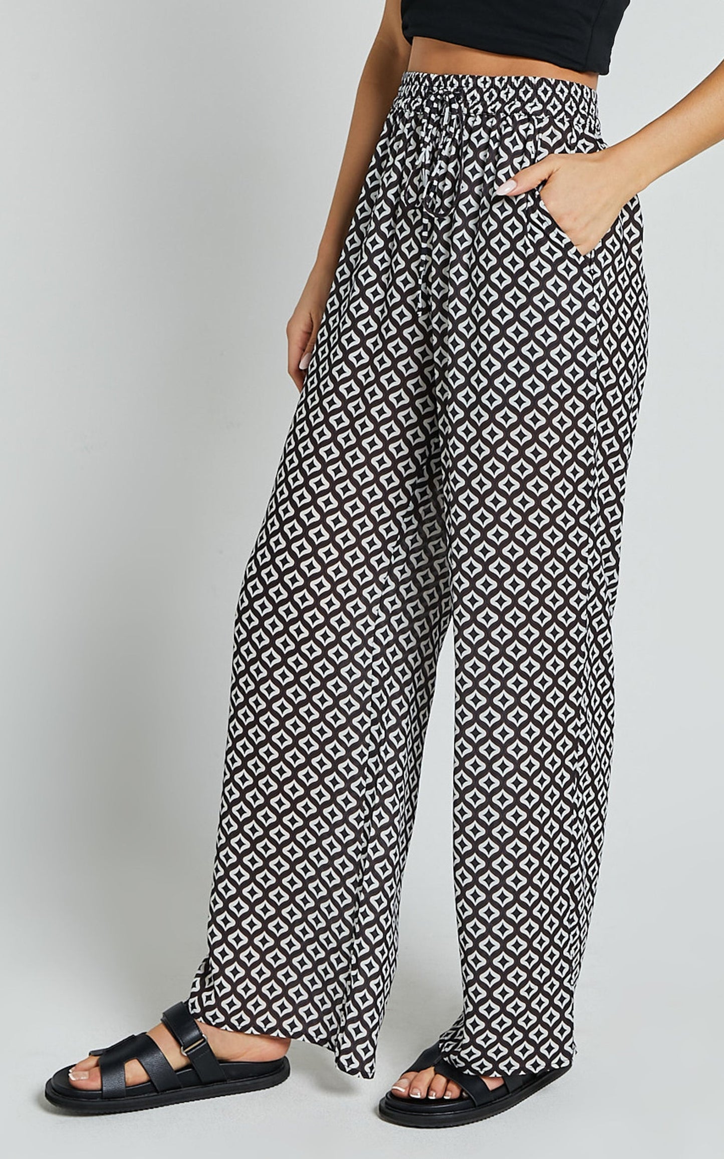 Brunita Pants - Mid Waisted Relaxed Elastic Waist Pants in Arluna Geo Print
