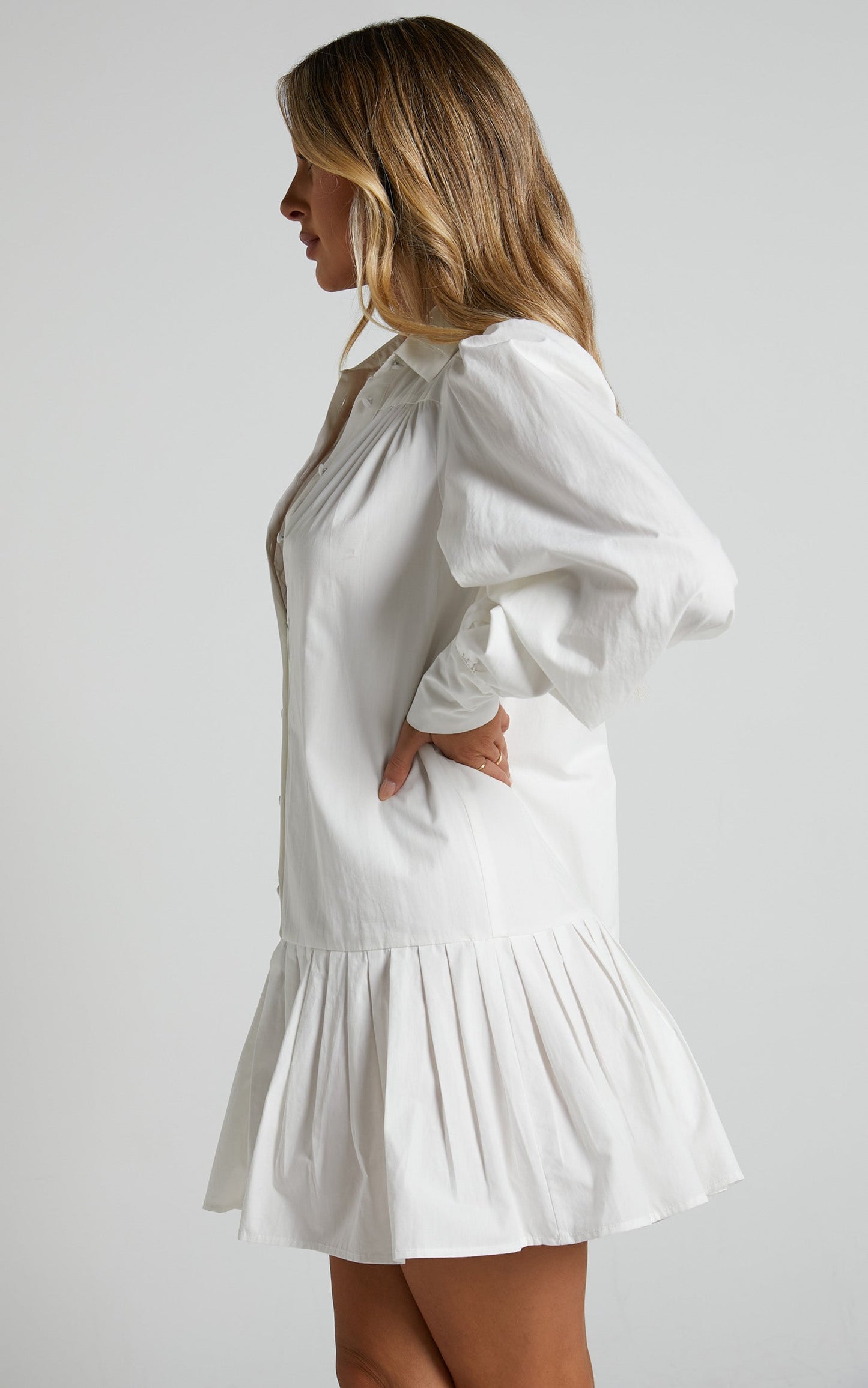 Brydie Mini Dress - Blouson Sleeve Pleat Hem Shift Shirt Dress in White