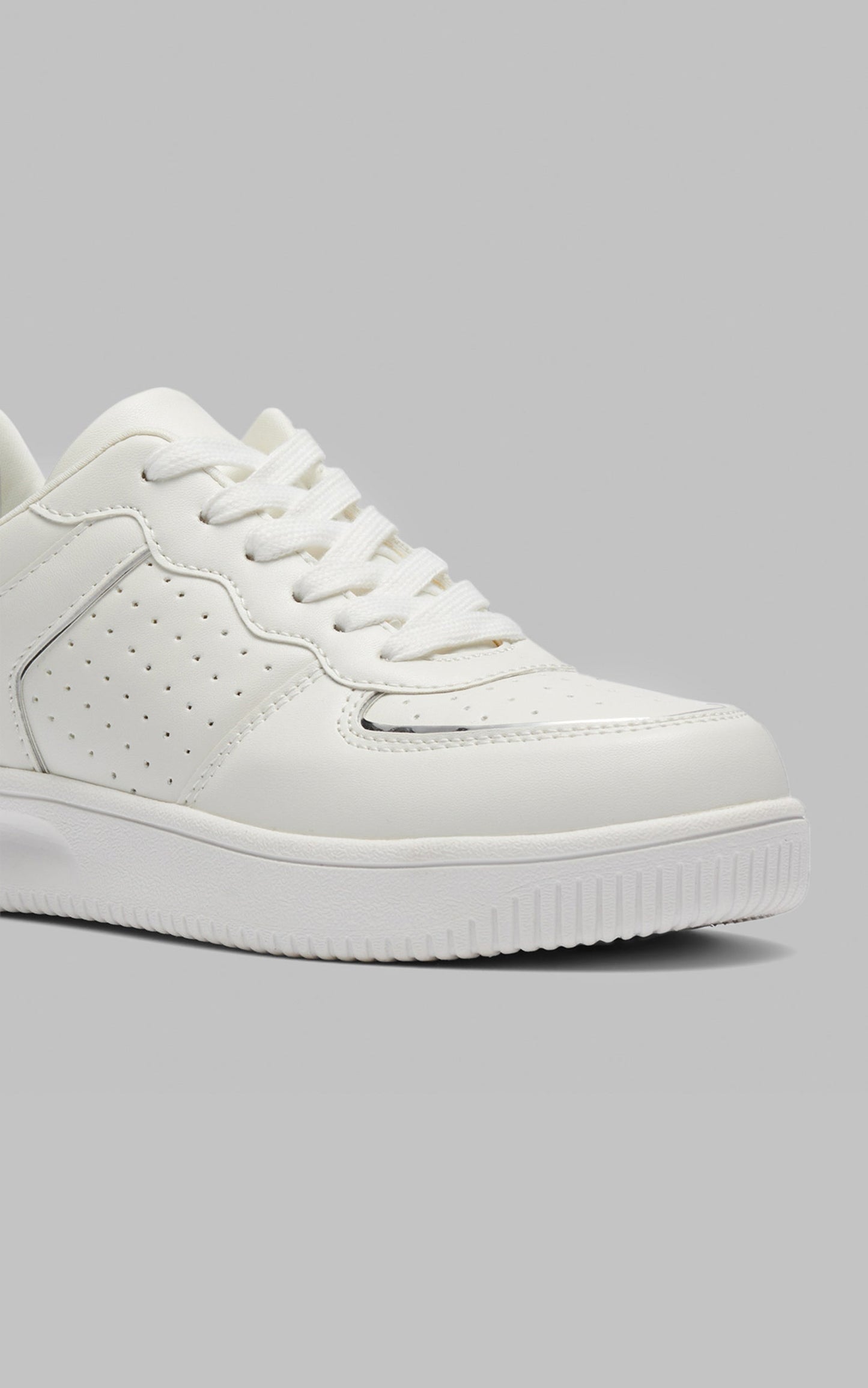 Novo - Cerys Sneakers in White
