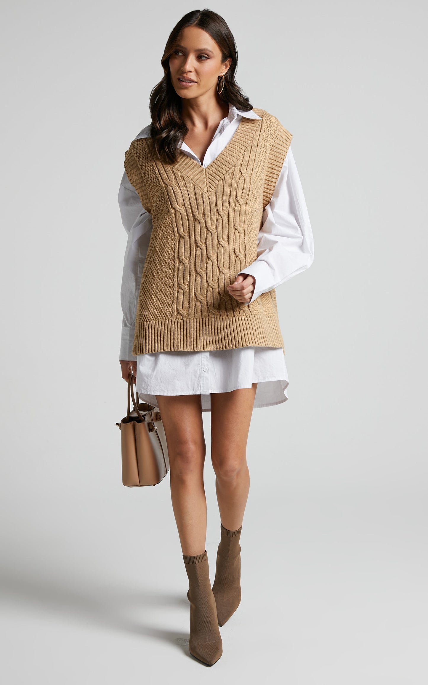 Cadha Vest - Knit Sweater Vest in Camel