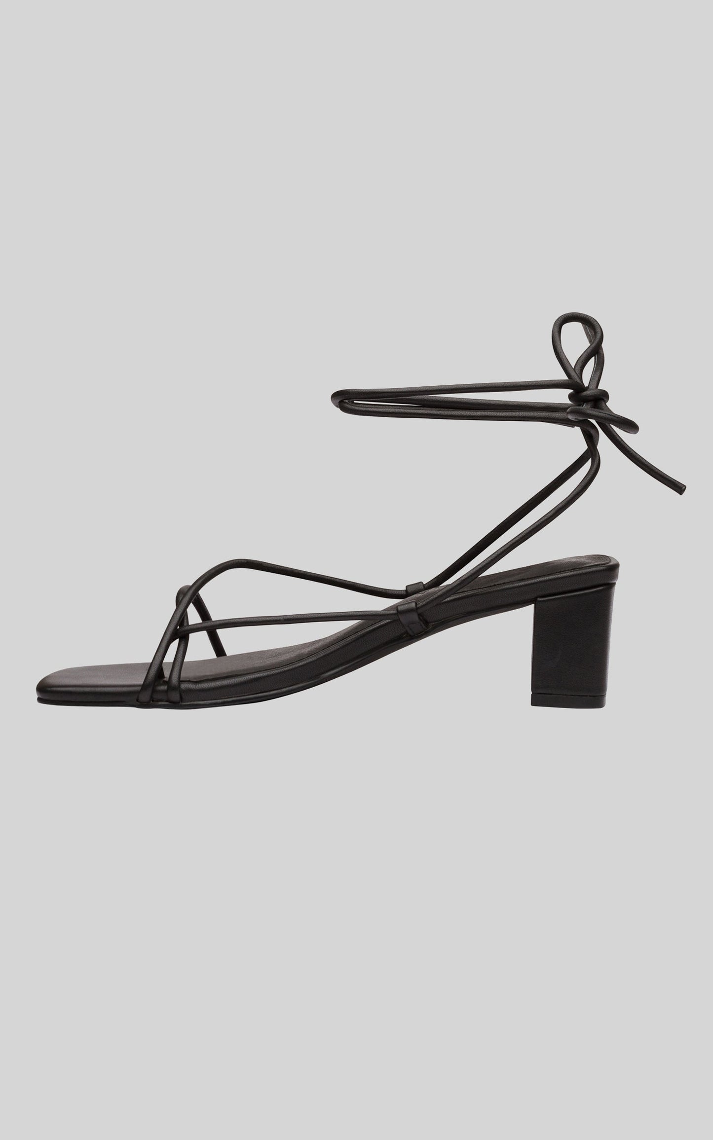Sol Sana - Cameo Heels in Black