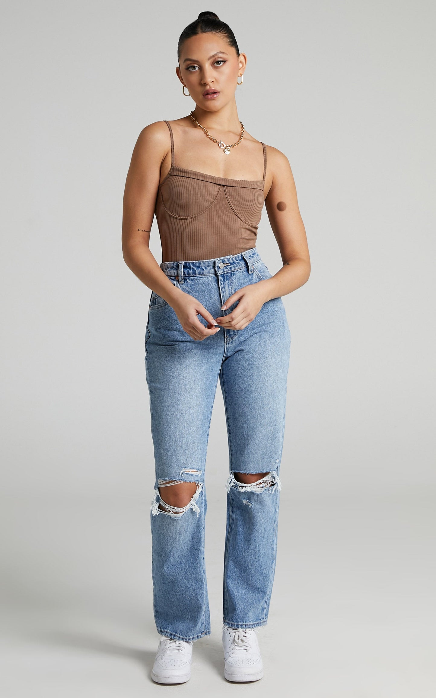 Camryn Bodysuit - Underwire Detail Bodysuit in Mocha