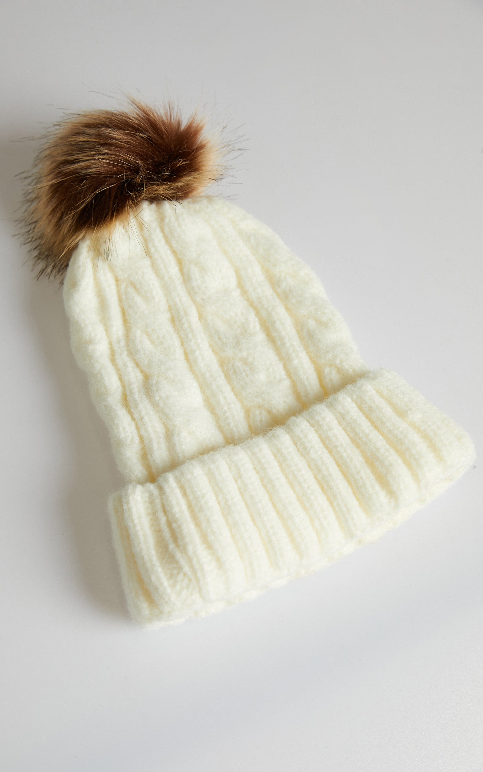 Carolle Beanie in White