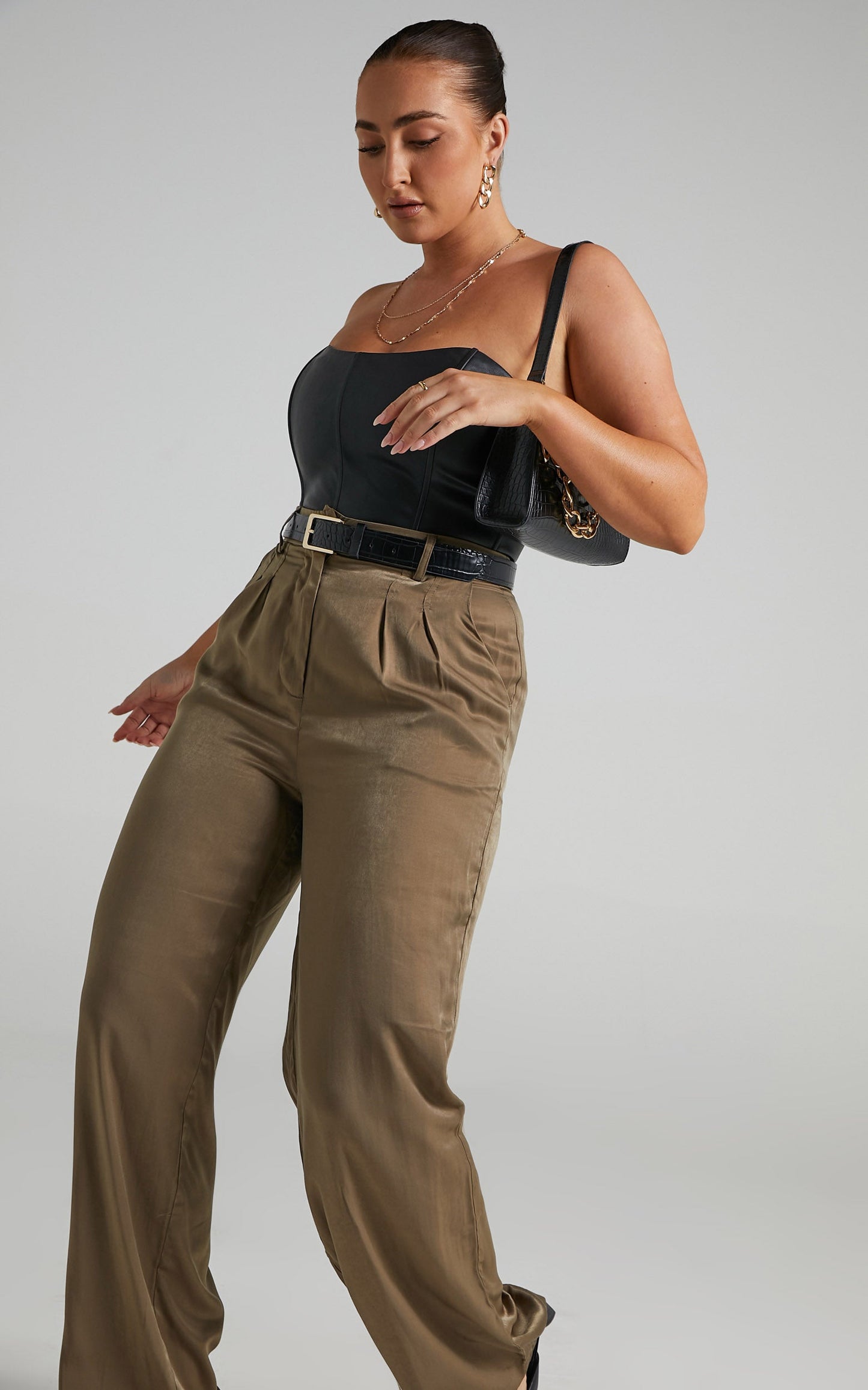Carrey Pants - Tailored Wide Leg Pants in Khaki