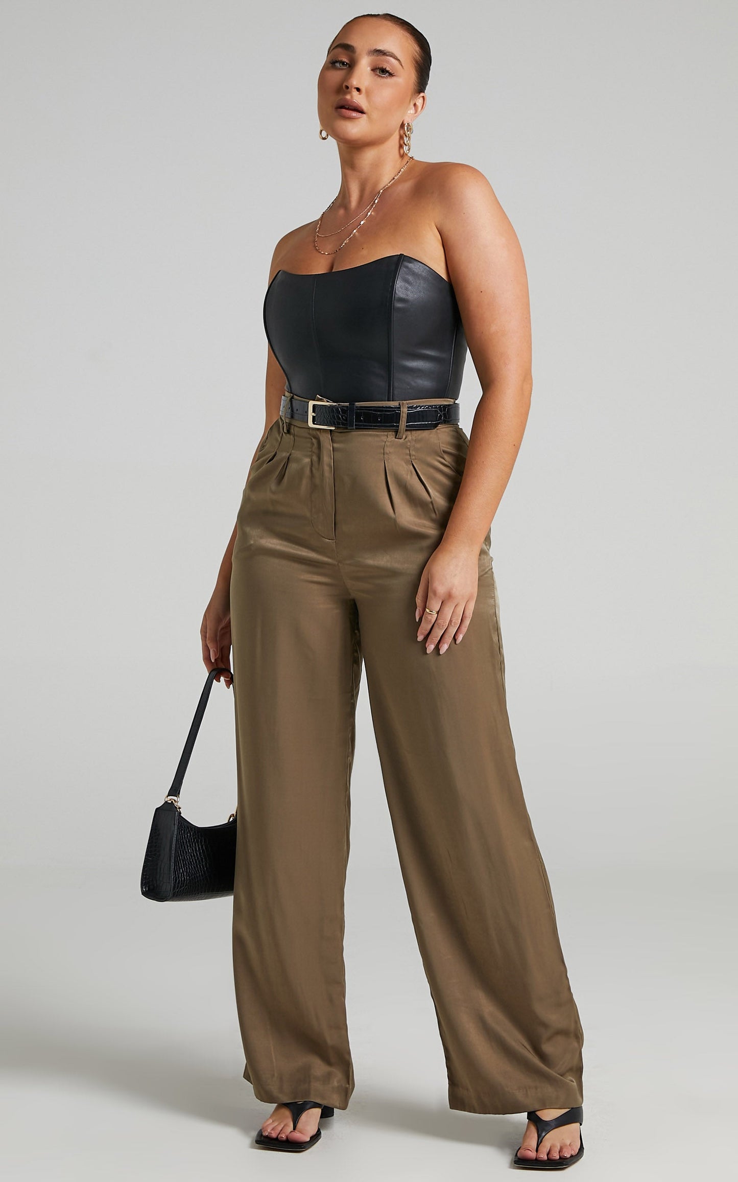 Carrey Pants - Tailored Wide Leg Pants in Khaki