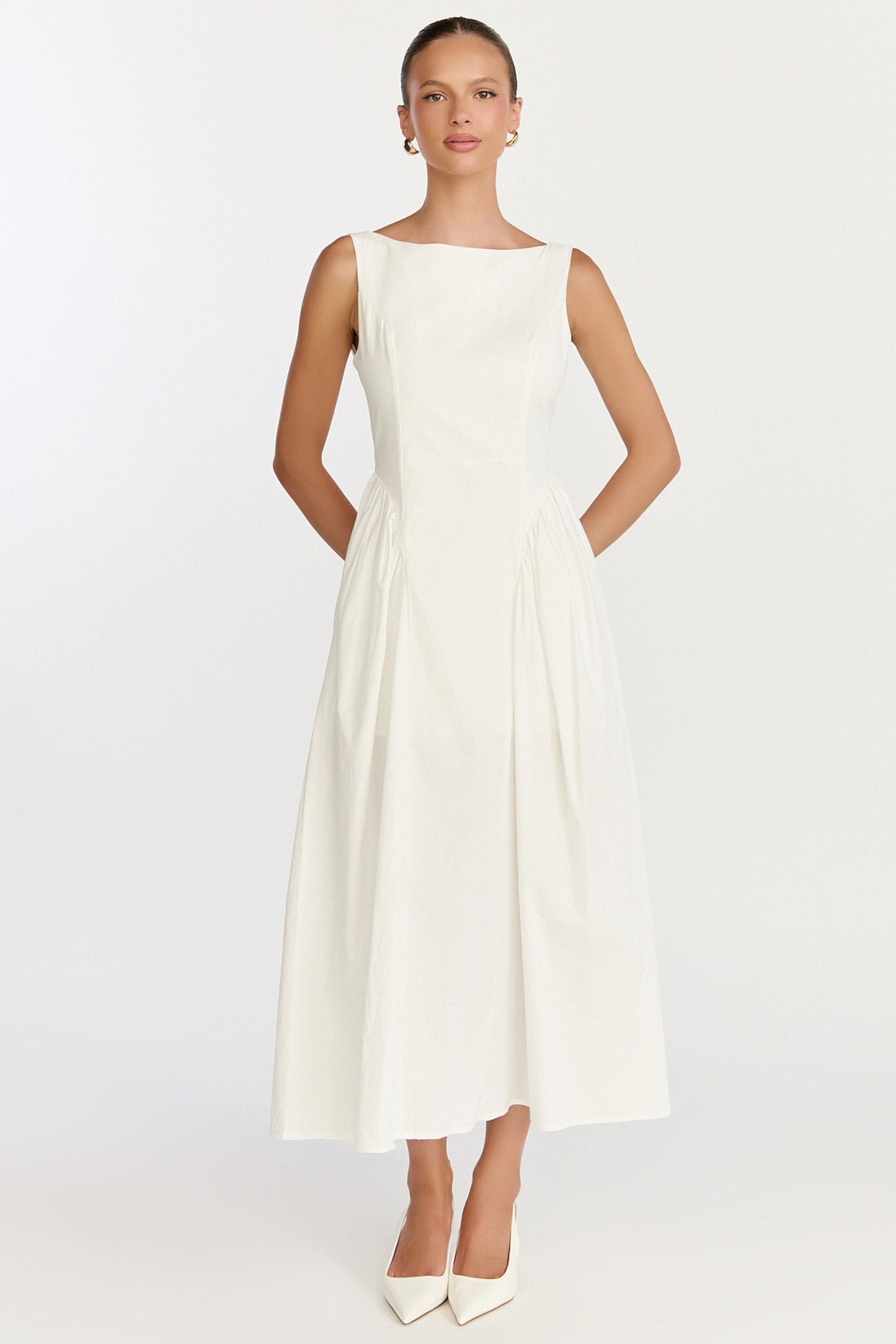 Casina Midi Dress - Boat Neck Tie Back Fit And Flare Dress in Off White