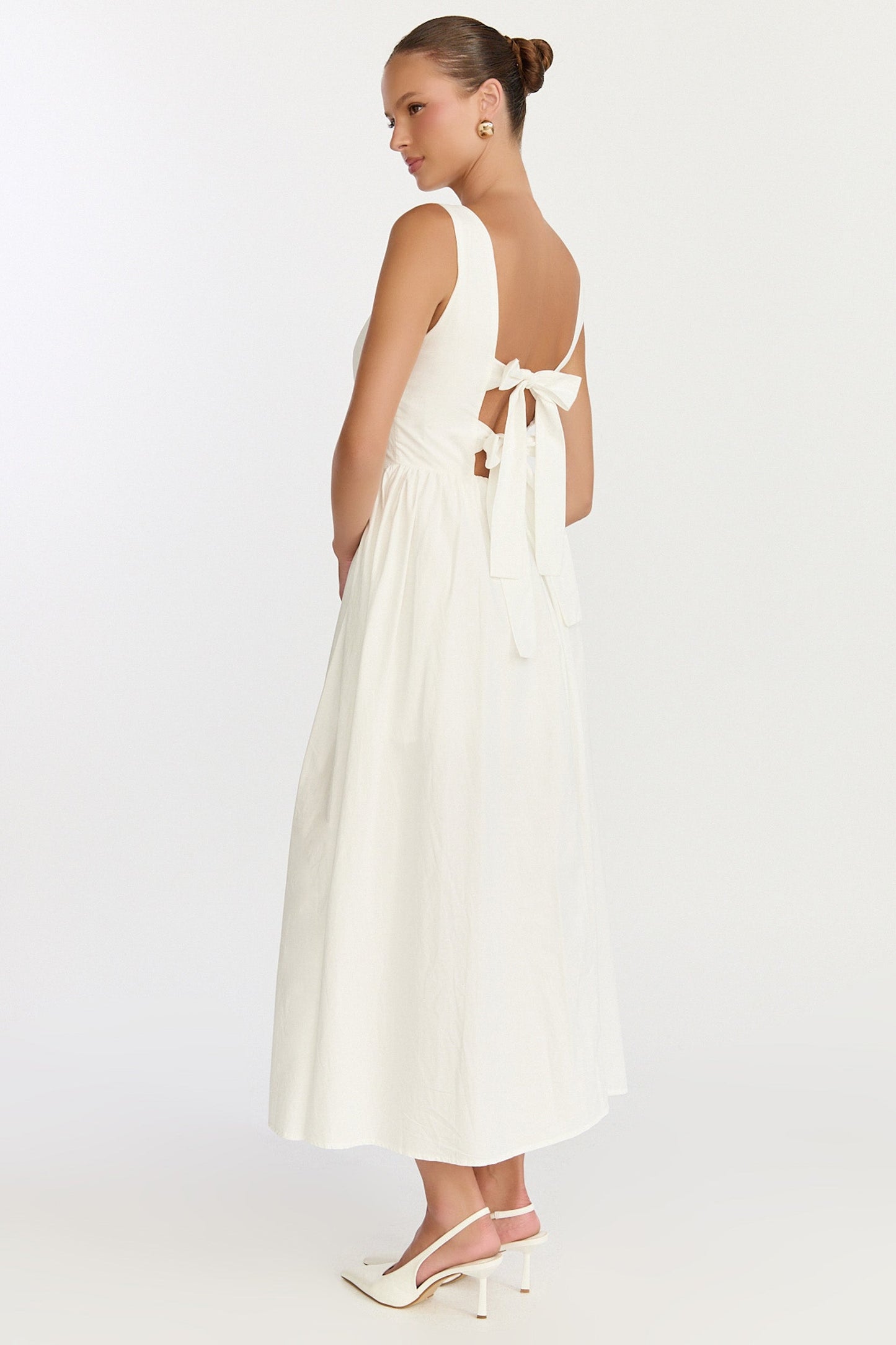 Casina Midi Dress - Boat Neck Tie Back Fit And Flare Dress in Off White
