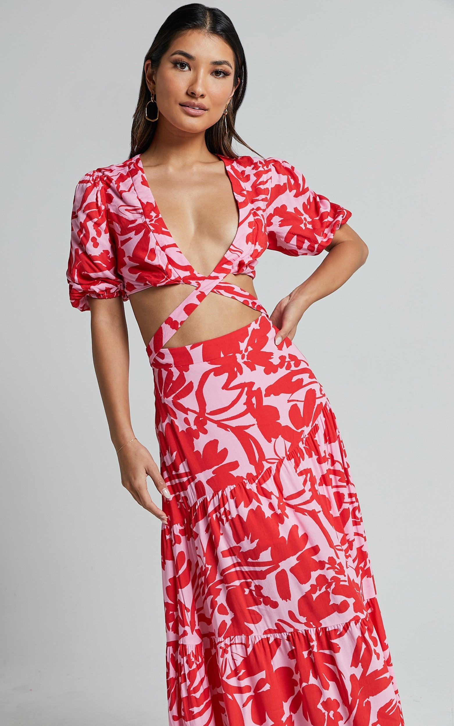 Cecelia Midi Dress - Plunge Neck Puff Sleeve Patterned Dress in Pink Shadow Floral