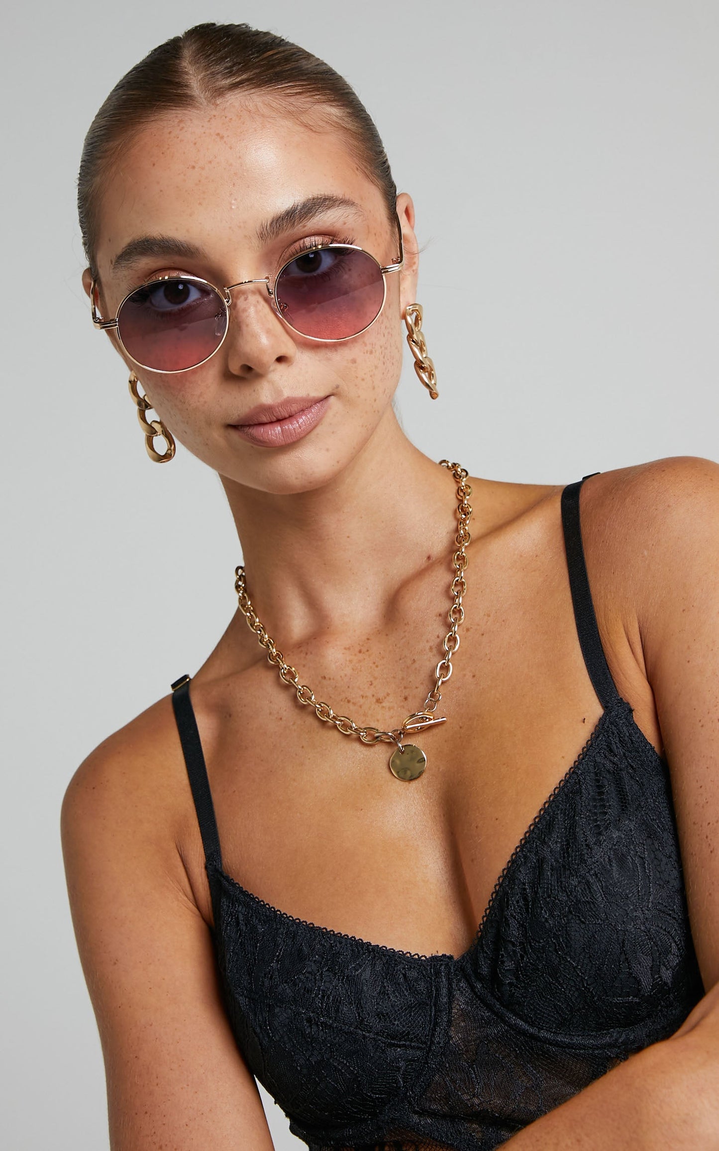 Cecelia Round Sunglasses in Pink and Gold