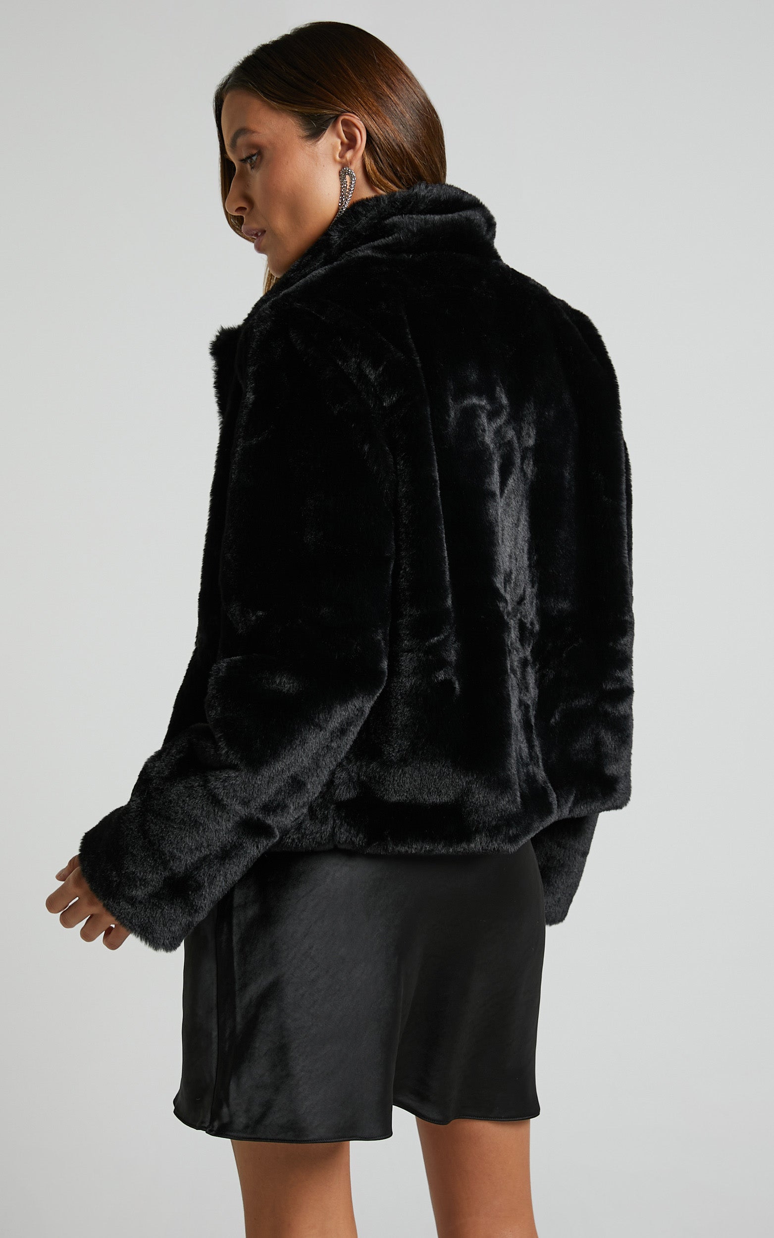 Cezziah Jacket - Faux Fur Jacket in Black