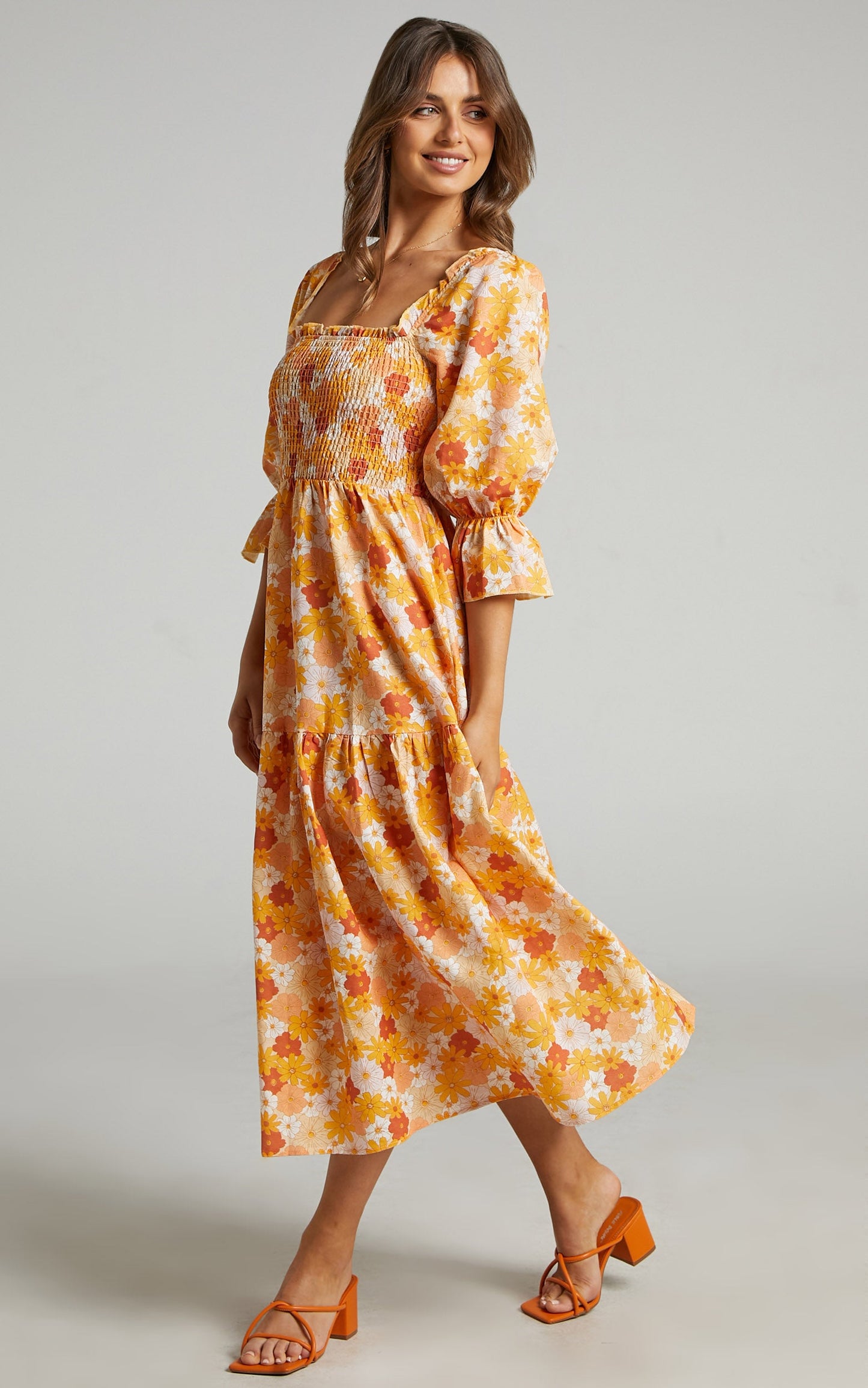 Charlie Holiday - Amber Dress in Seventies Floral