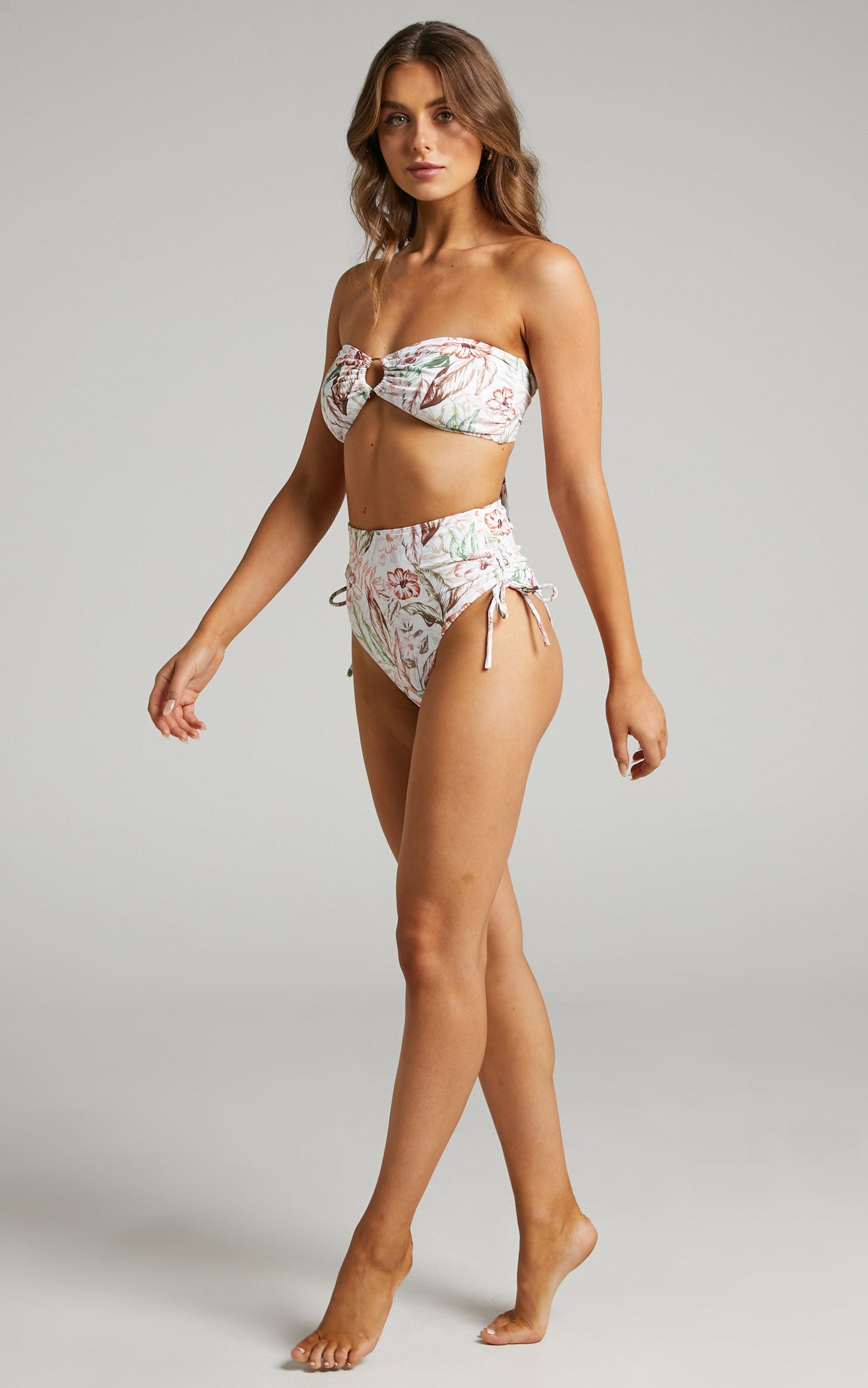 Charlie Holiday - TOPANGA BANDEAU in HIBISCUS