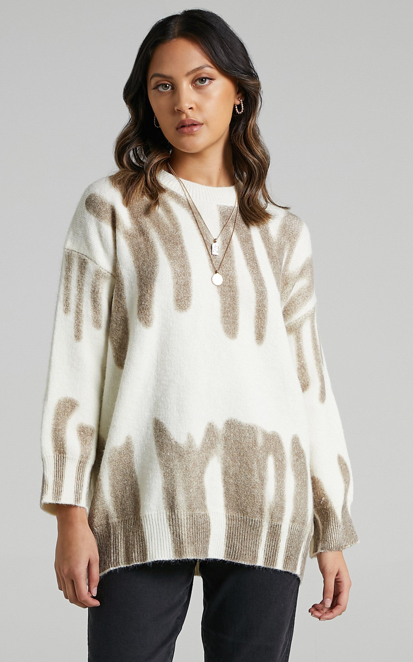 Chavri Knit Jumper in Beige