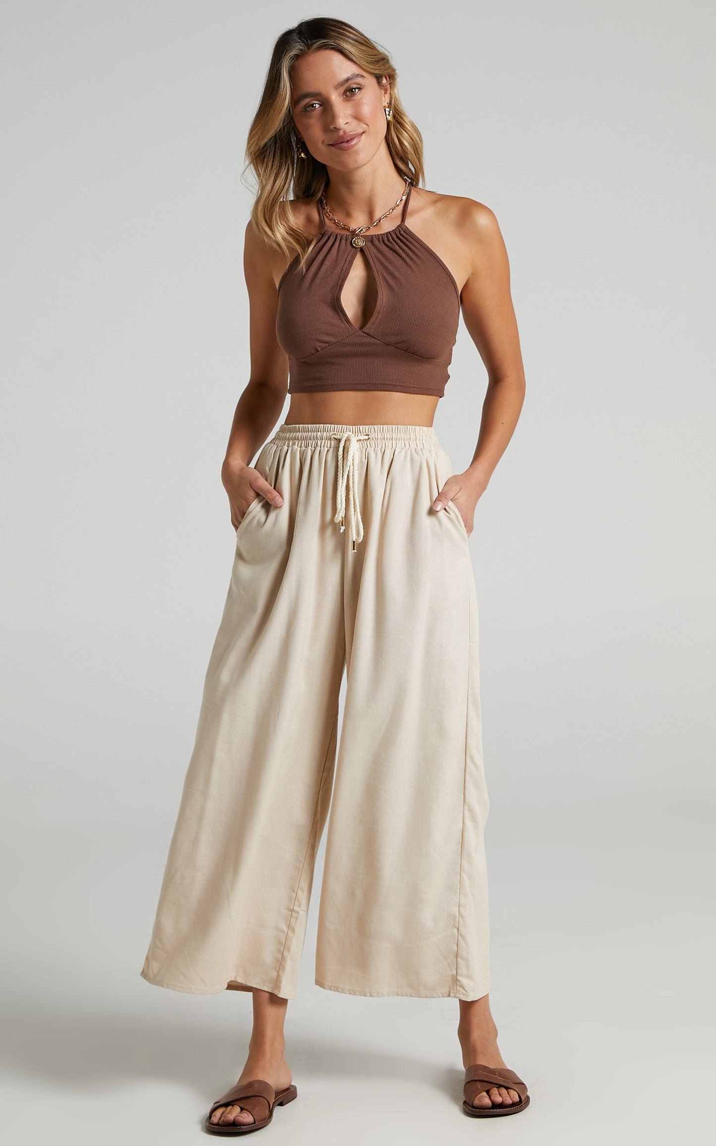 Chenoa Pants in Beige