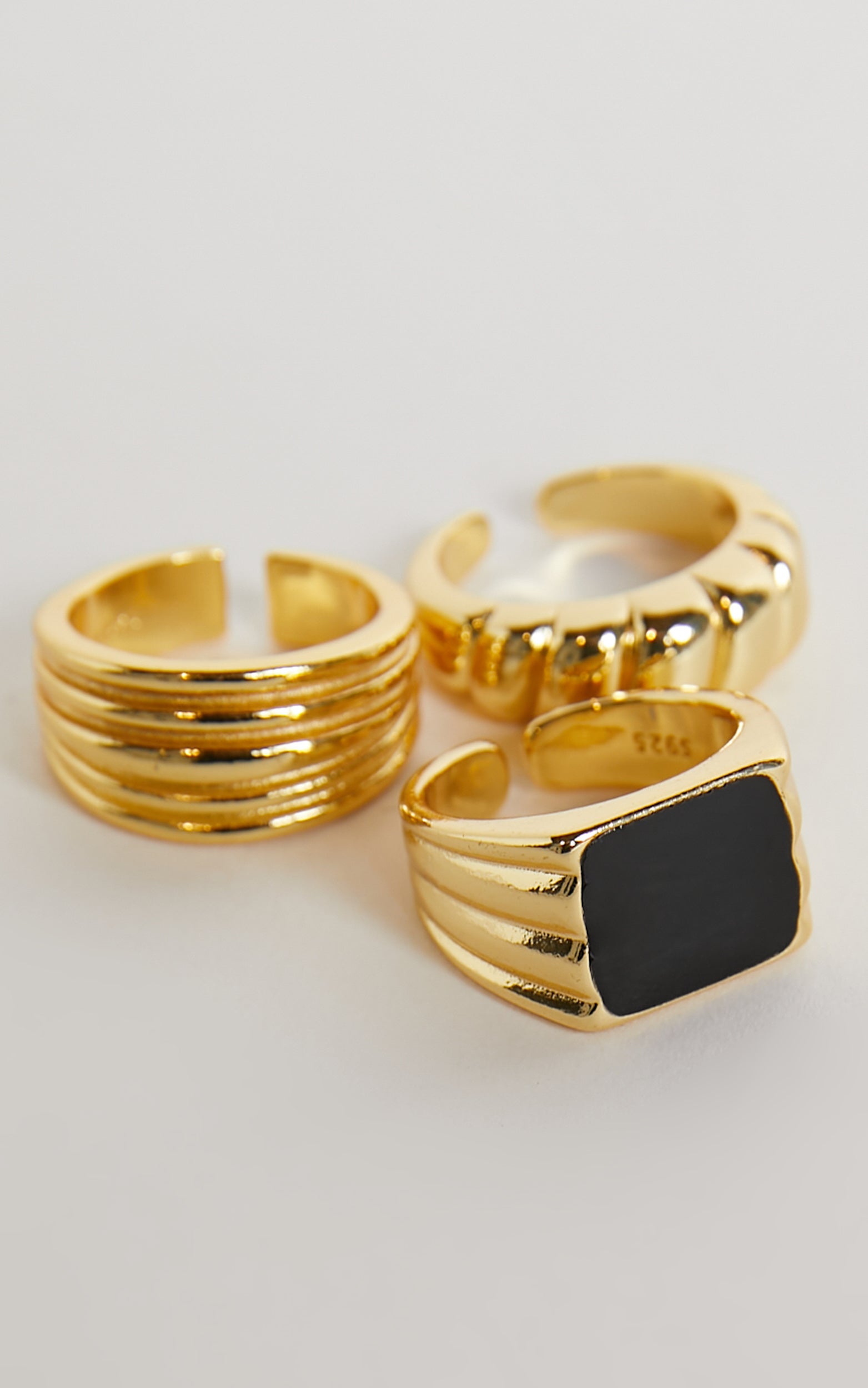 Collins 3 Pack Ring Set in Gold